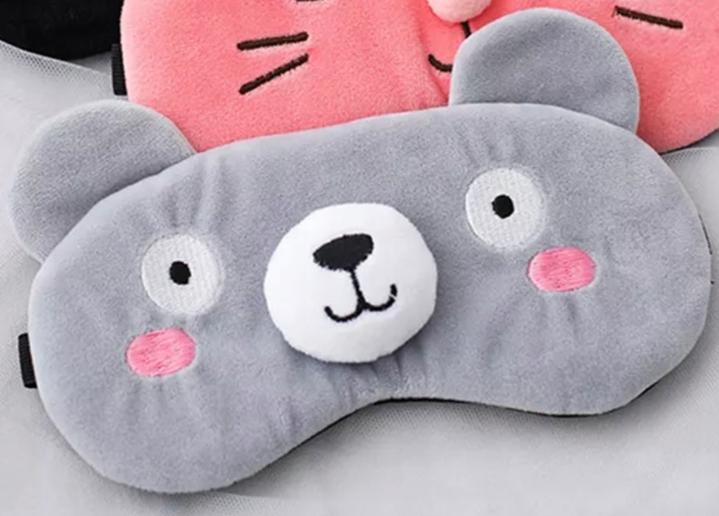 MASKA OPASKA NA OCZY DO SPANIA SNU RELAKSU miś misiek szary OLDMAN PLUSZOWA Model na oczy