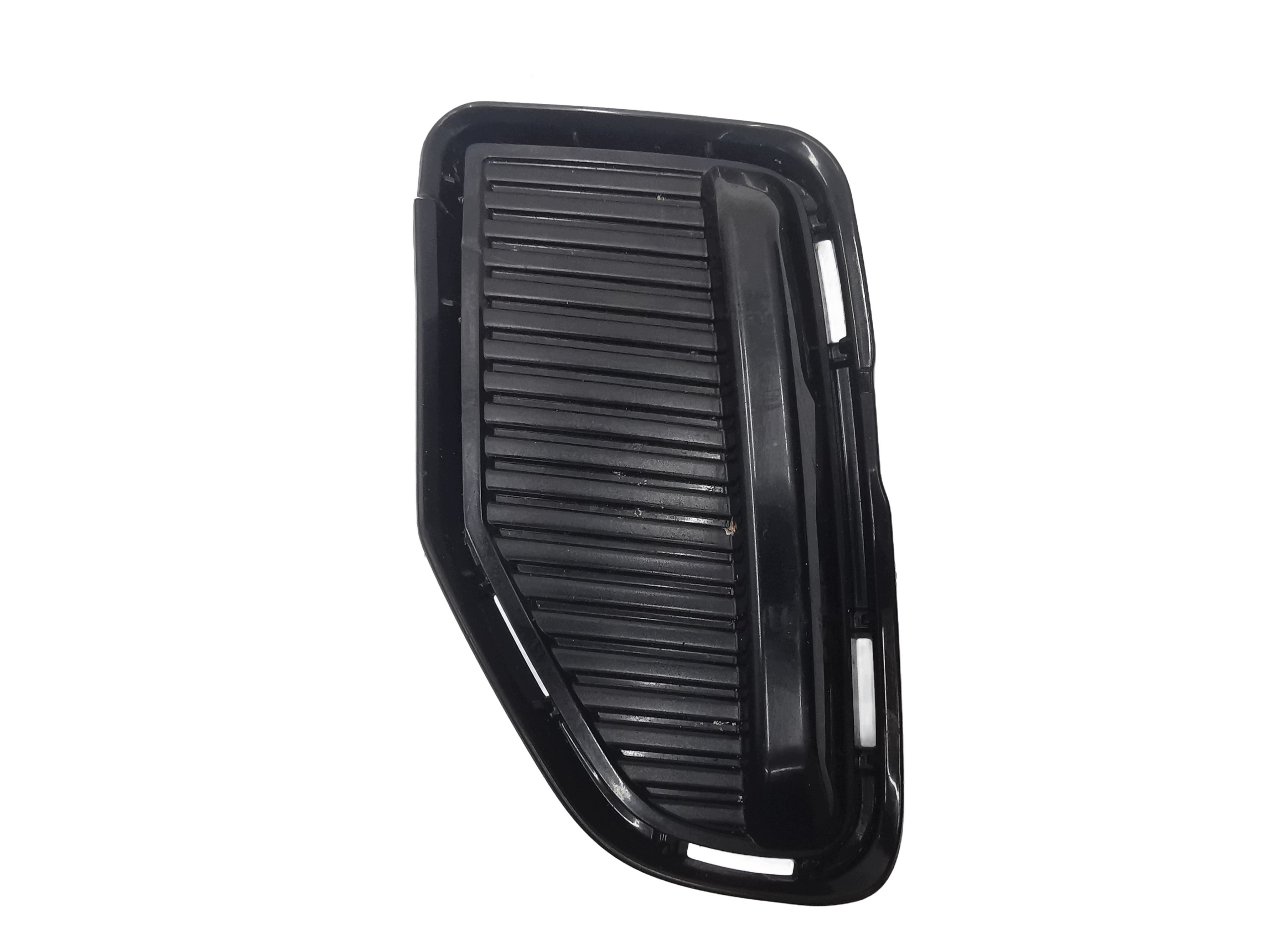 grid of a bumper left front TOYOTA COROLLA CROSS / 52128-16090