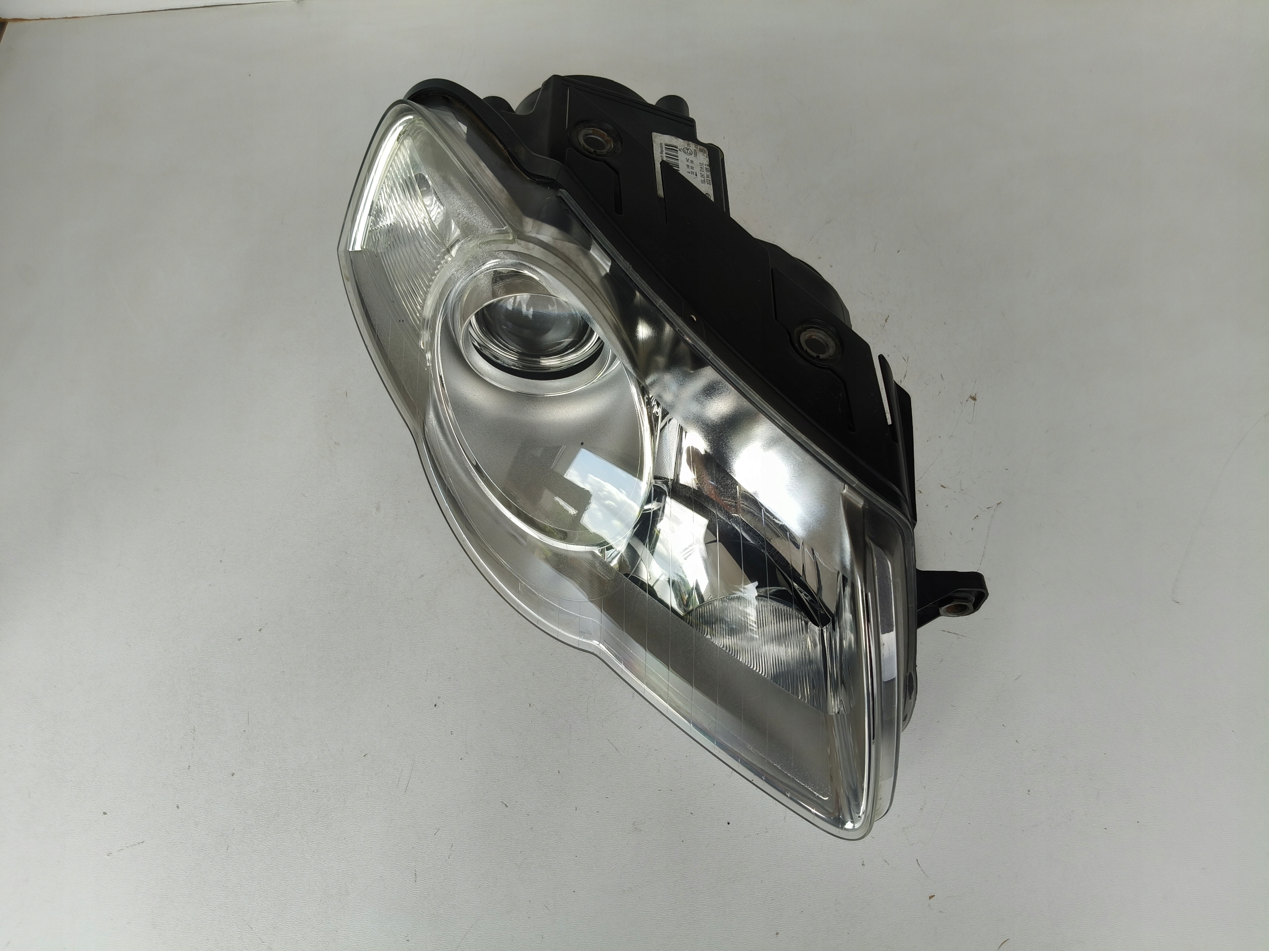 light right REFLEKTOR VW PASSAT B6 3C 3C0 04-10