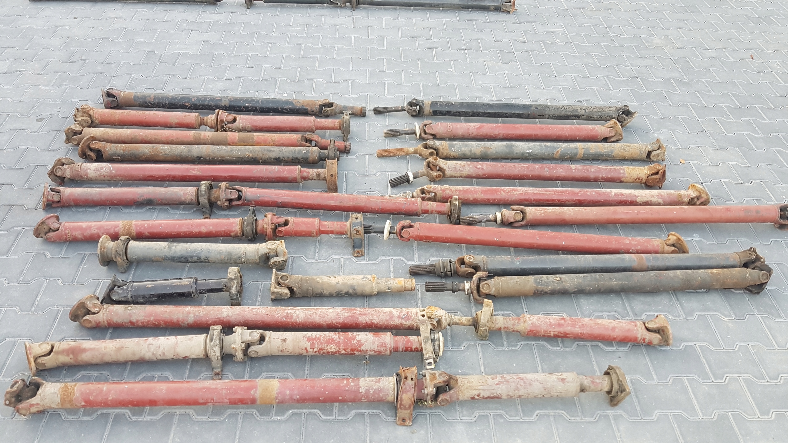 Приводной вал IVECO DAILY различной длины 89-99r.