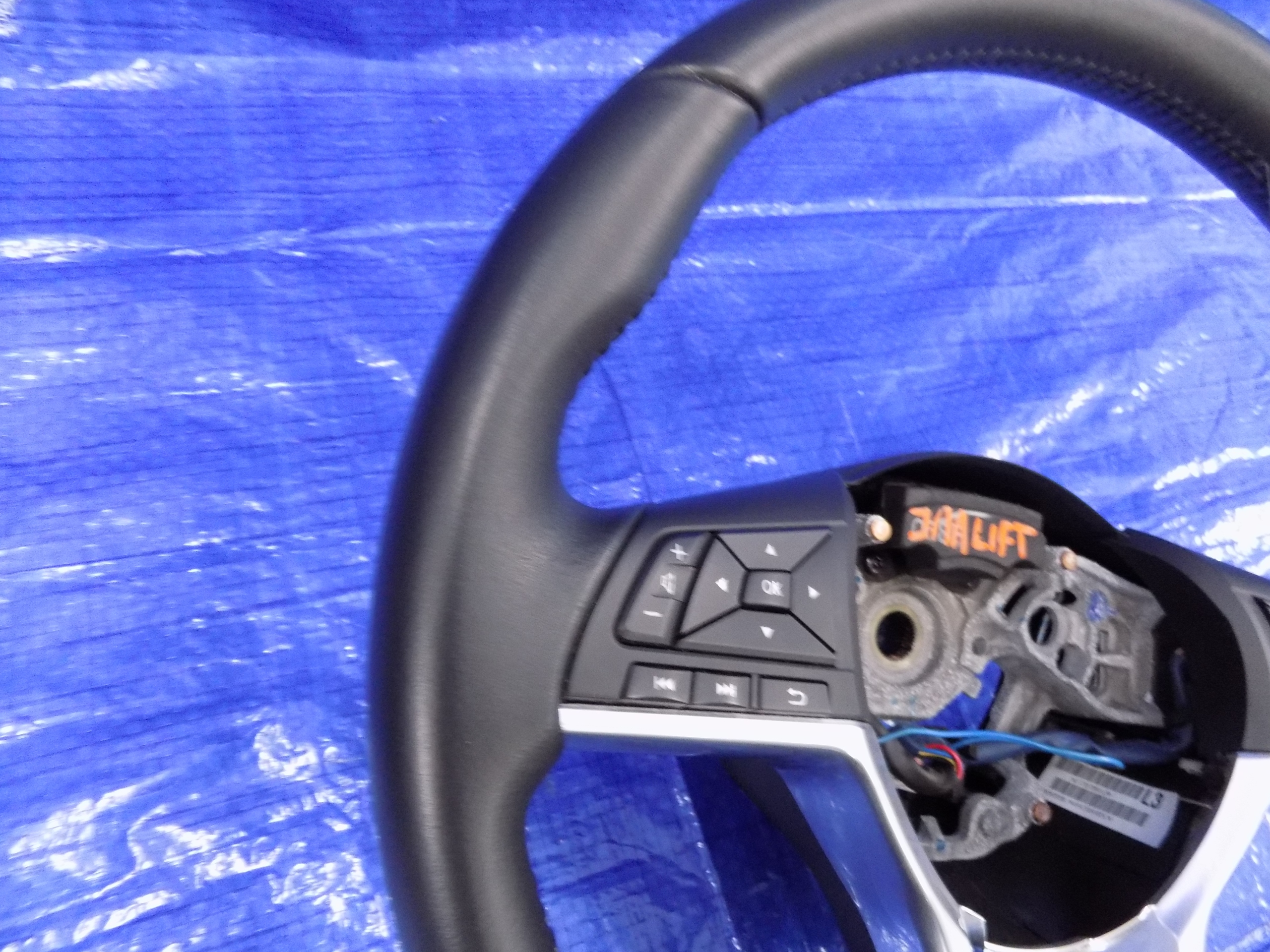 lenkrad MULTIFUNKCYJNA QASHQAI J11 LIFT 1,2DIG-T