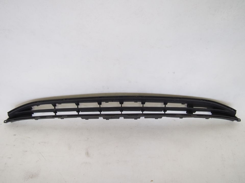 Opel Corsa E maska rešetka 15r