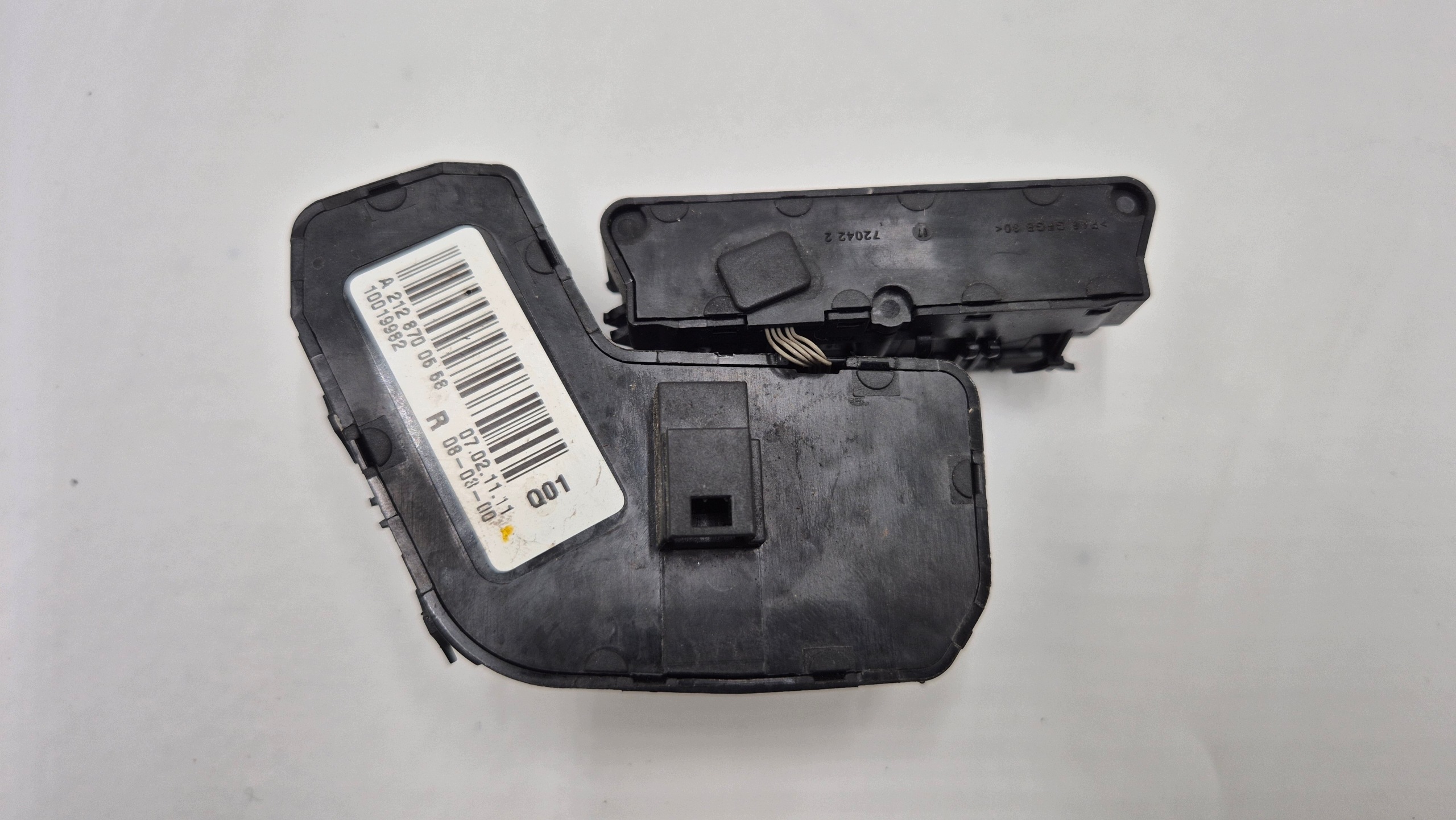 switch control seat Mercedes-Benz E W212 A2128700668