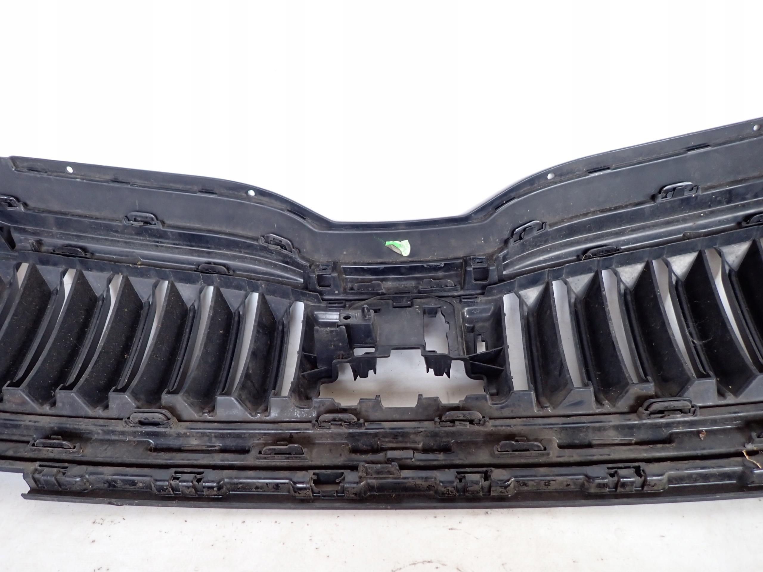 SKODA OCTAVIA IV 19- grill grille radiator