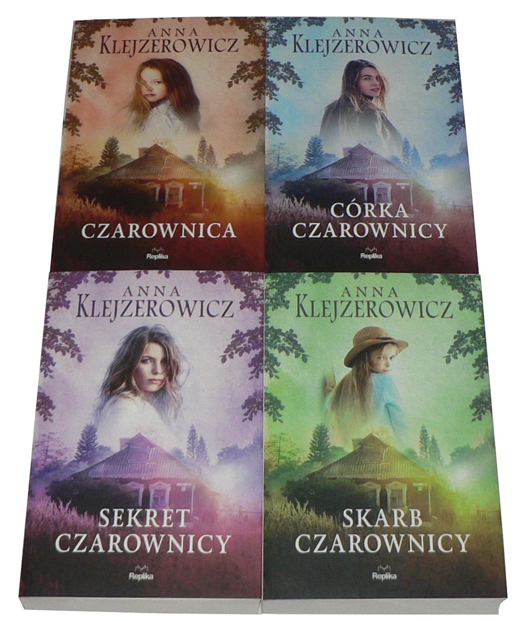 Klejzerowicz Anna Cykl: Czarownica Córka Sekret Skarb czarownicy