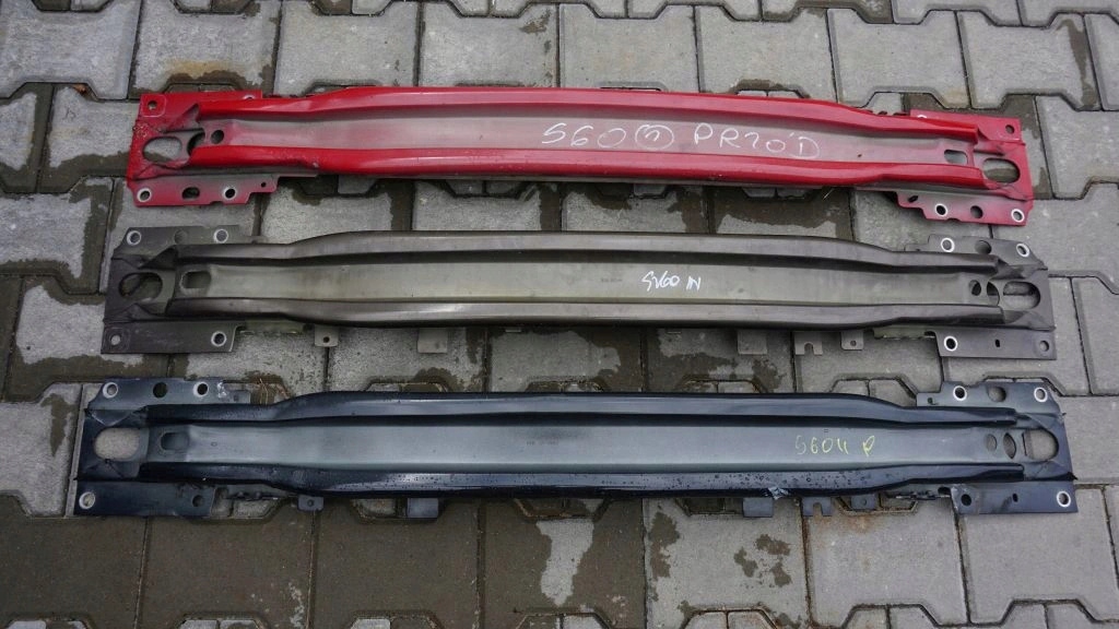 VOLVO S60 V60 - bumper support front - colours