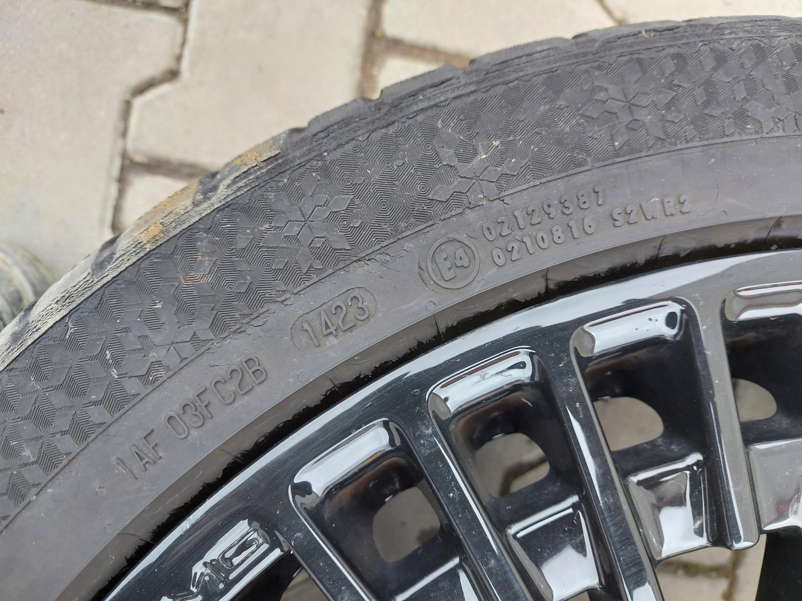 Mercedes EQC 400 W293 kolo disk disk 255/40 R21