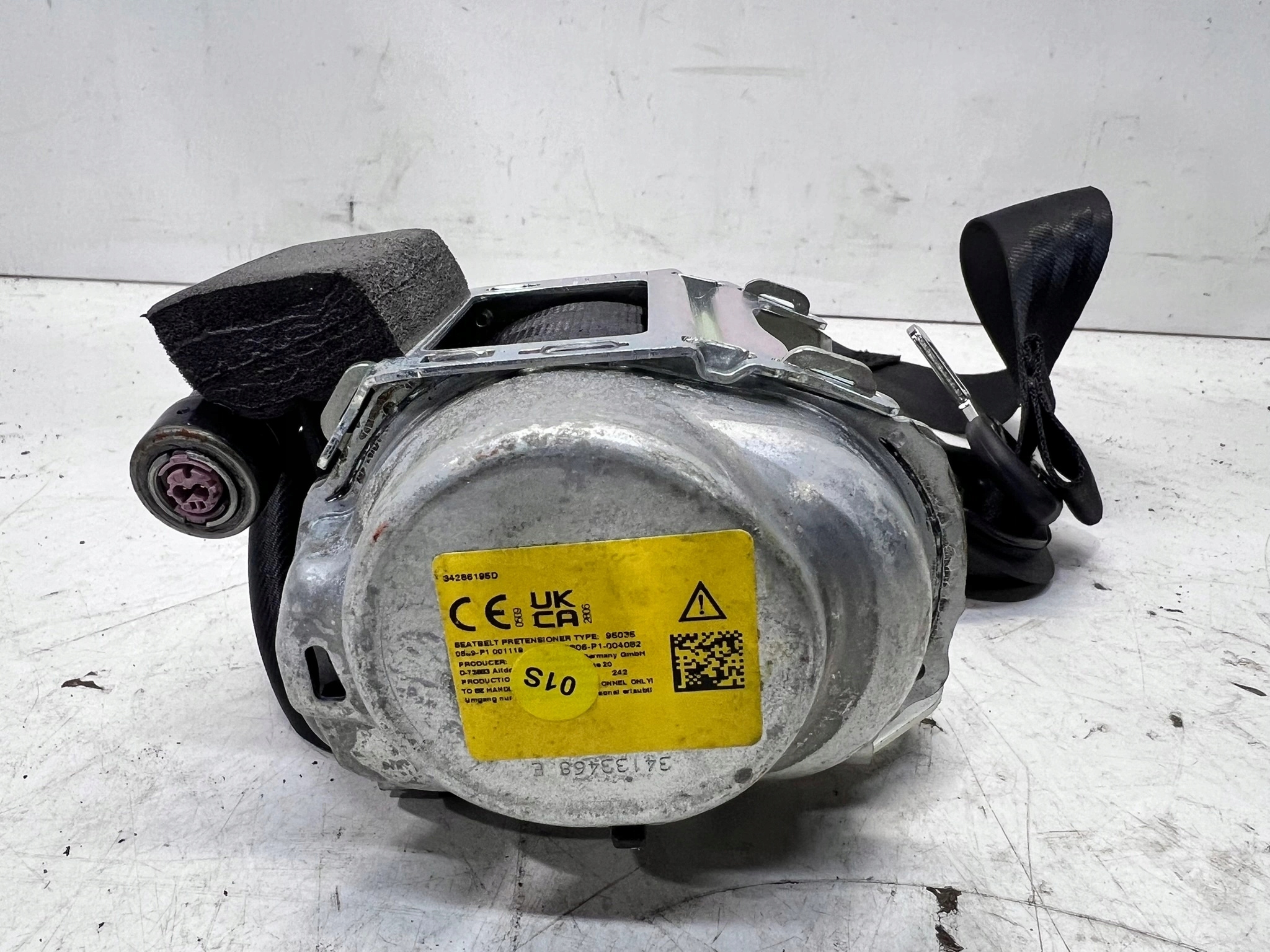 tension belt safety left front AUDI A3 8Y 8Y0857705K