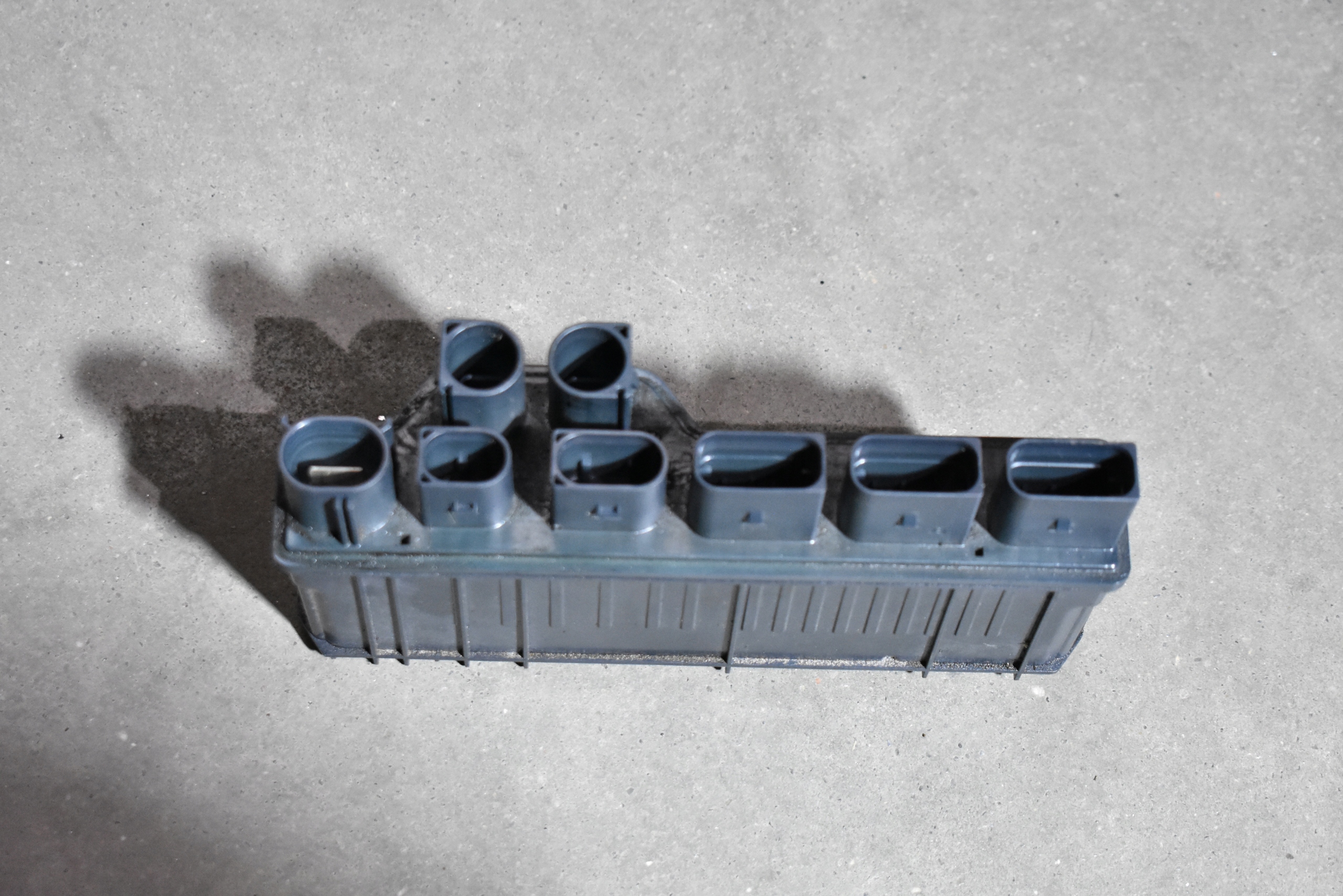 IDEALNY modulo ZASILANIA BMW G70 G05 G06 1