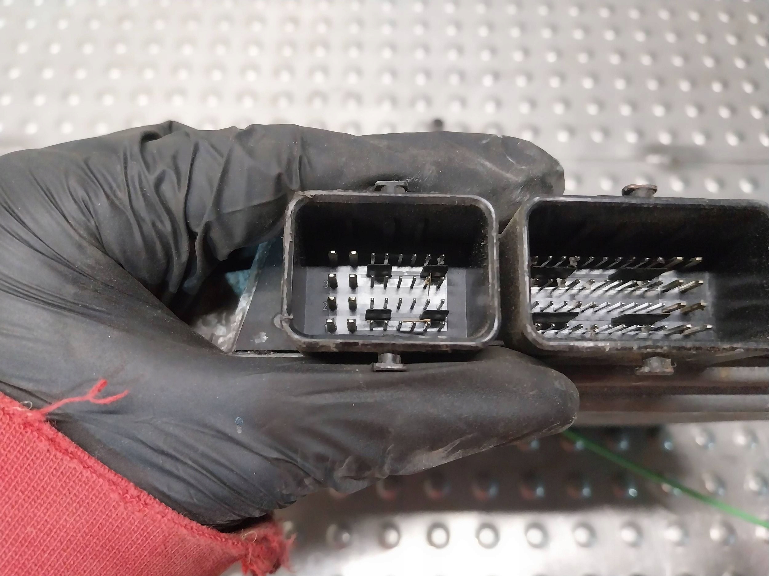 computer control unit of the engine 7S61-12A650-EA FORD FIESTA MK5 MK6 1.4TDCI