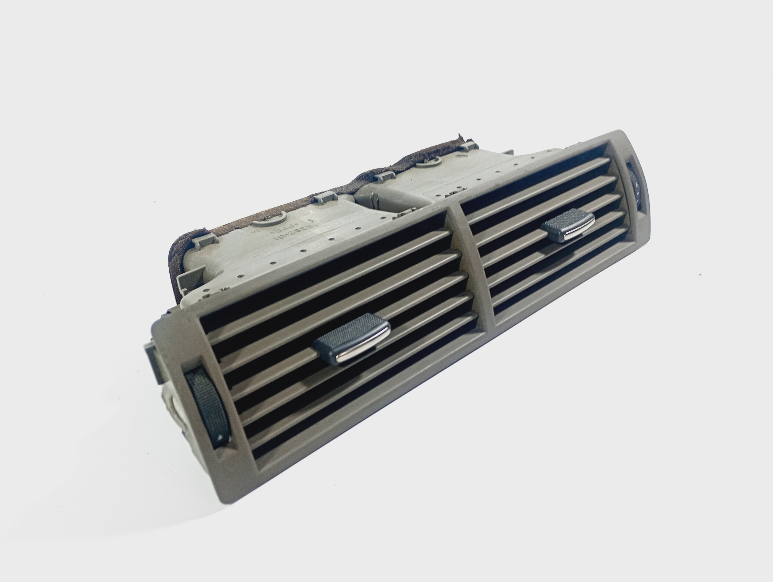 grid air conditioning devices air central Audi A4 B6 00-06 OE 8E0820951G