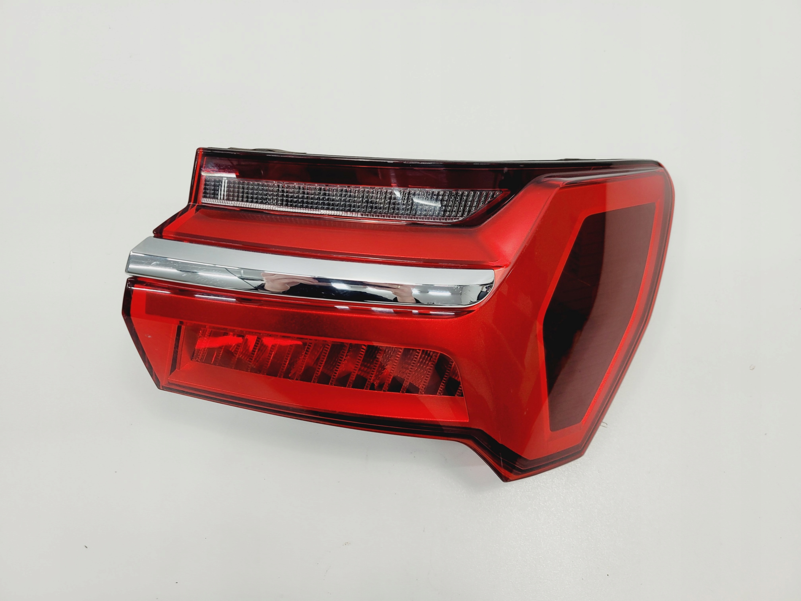 light right rear part AUDI A6 C8 sedan 4K5945070