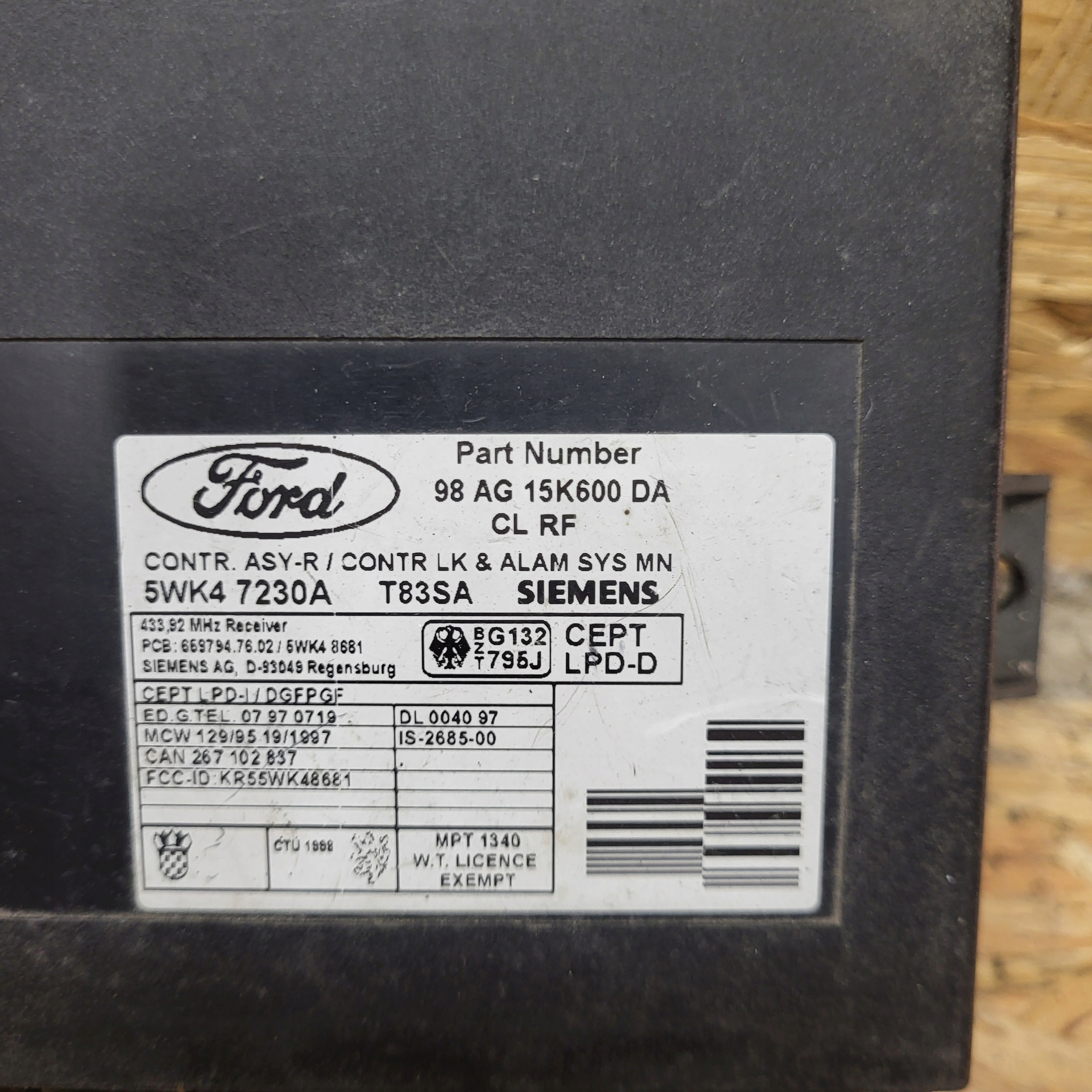 FORD Unité commande confort 98AG15K600DA