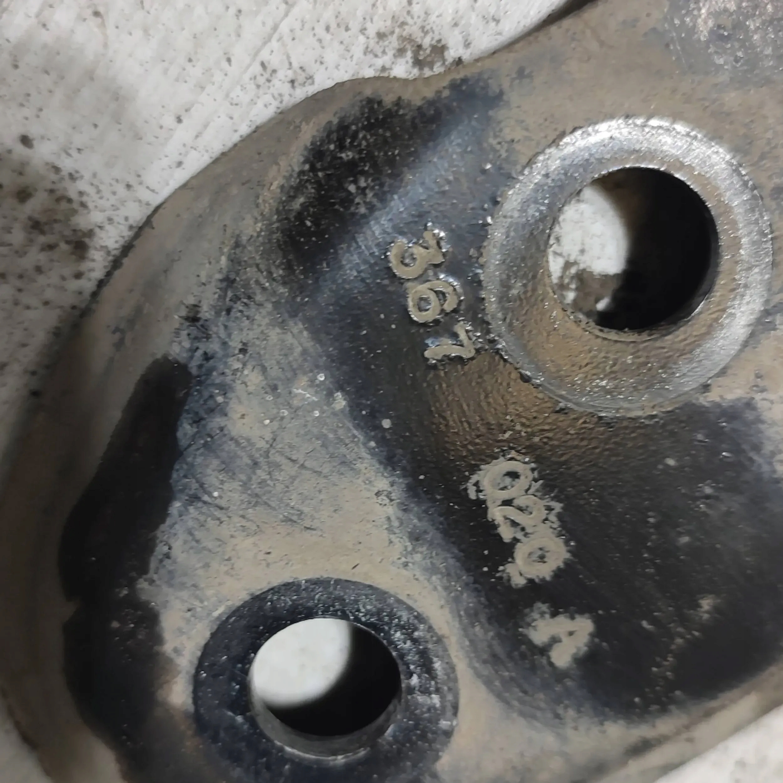 Jeep Cherokee KL 15r. 2.0d front side left arm front