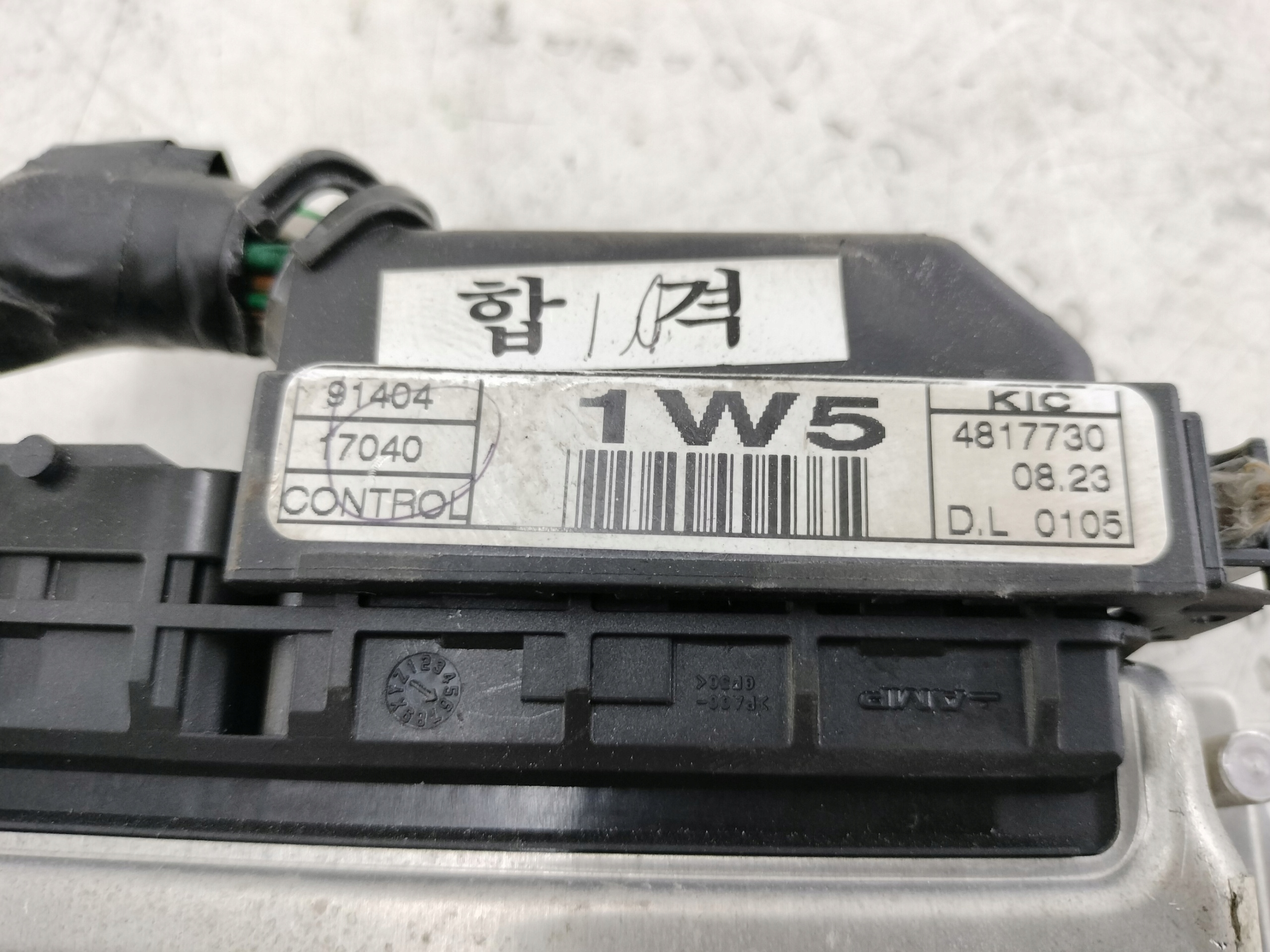 unité de commande électronique uce moteur HYUNDAI MATRIX 1.6 39108-26762