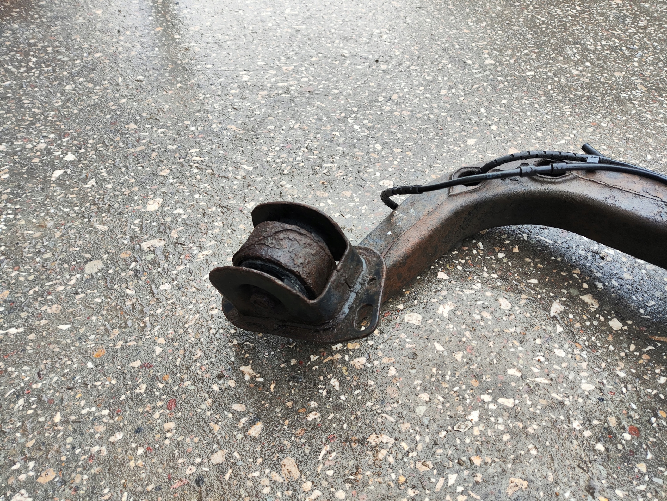 arm rear left BMW E46 316 318 320 328