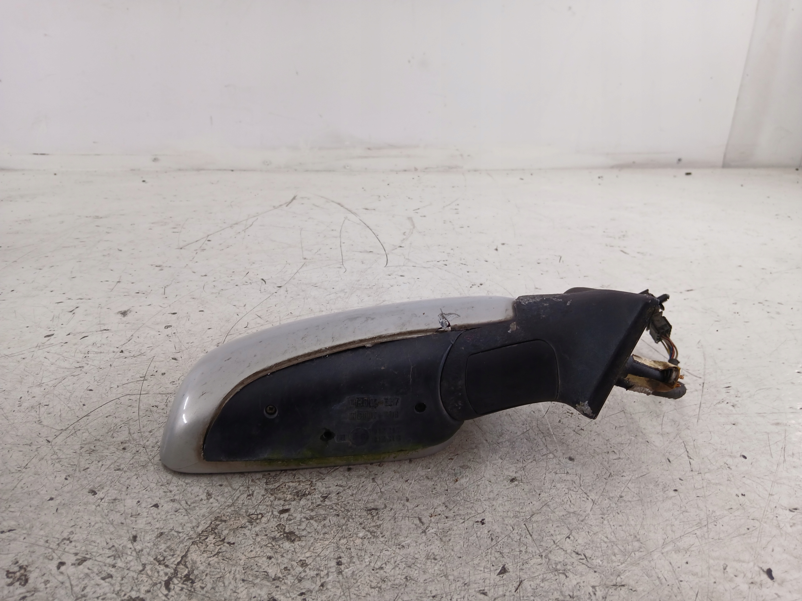 SEAT ALHAMBRA and mirror right 8 PIN silver