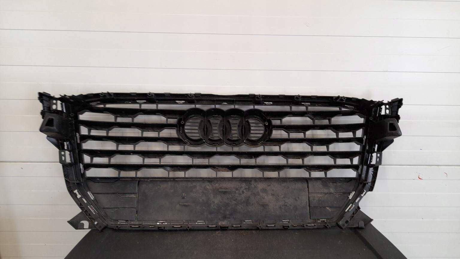 Audi Q2 Kühlergrill FRONTGRILL Kühlergitter - Thumbnail 2