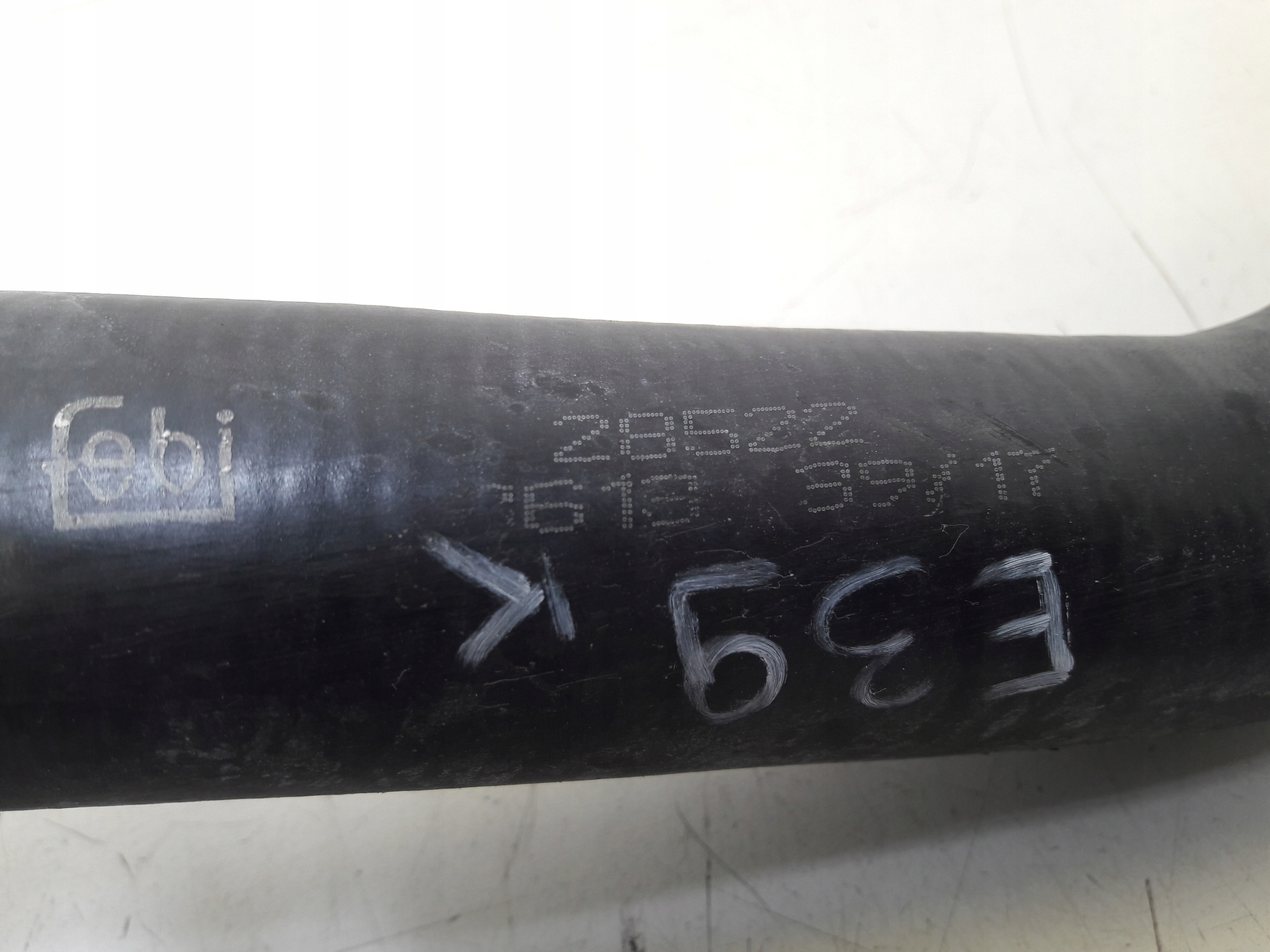 vedení vody BMW E39
