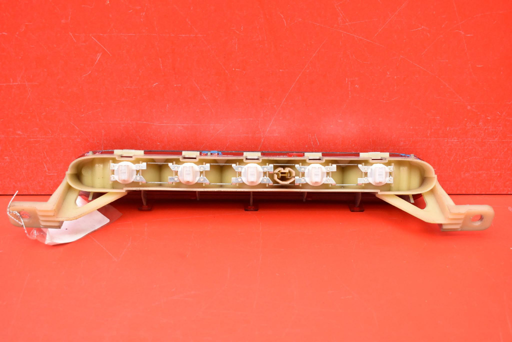 light STOPU STOP 81570-0F011 TOYOTA COROLLA VERSO 2 II 04-09