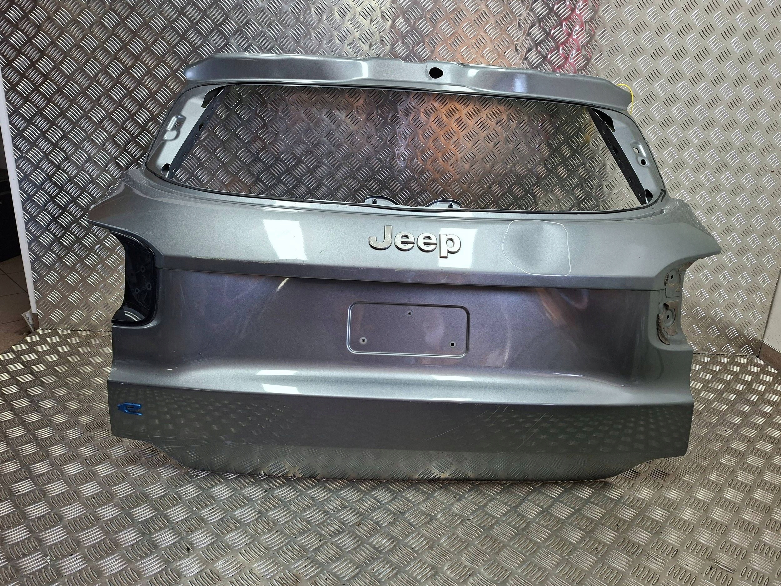 boot door JEEP AVENGER 22