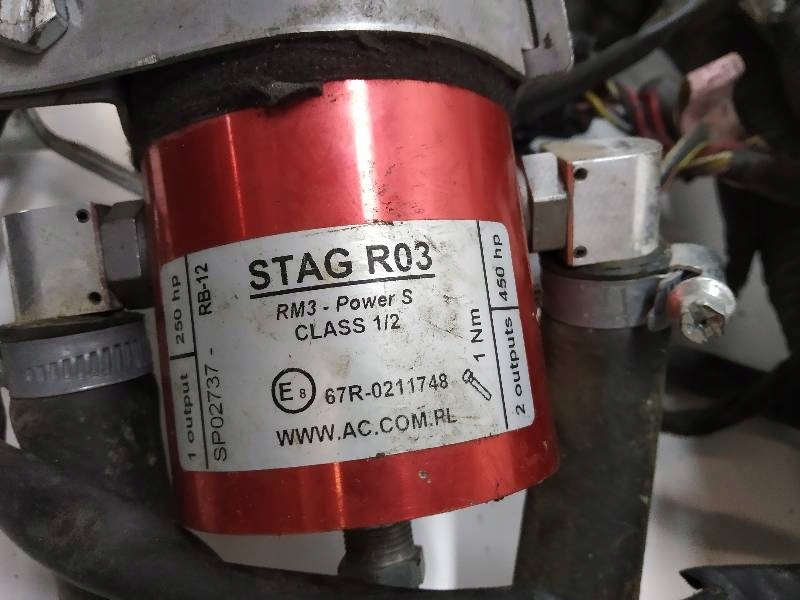 INSTALACJA LPG 6 CYL KOMPLET STEROWNIK REDUKTOR WIĄZKA LOVATO EASY FAST Typ samochodu Samochody osobowe