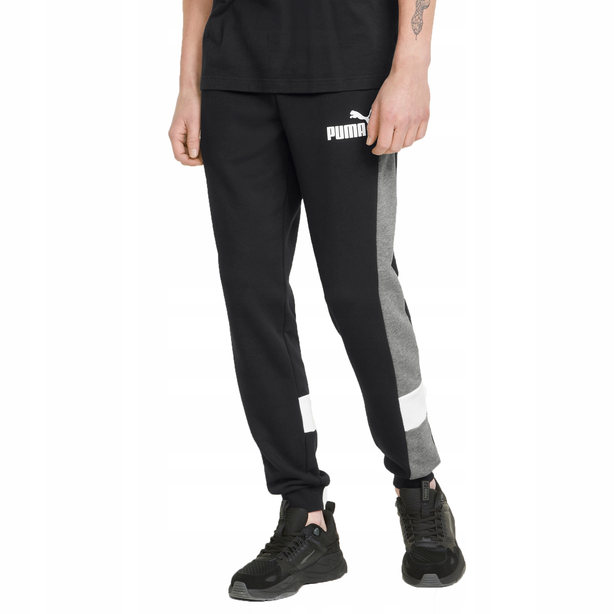 

Puma Spodnie Męskie Dresowe Ess Black r.XL