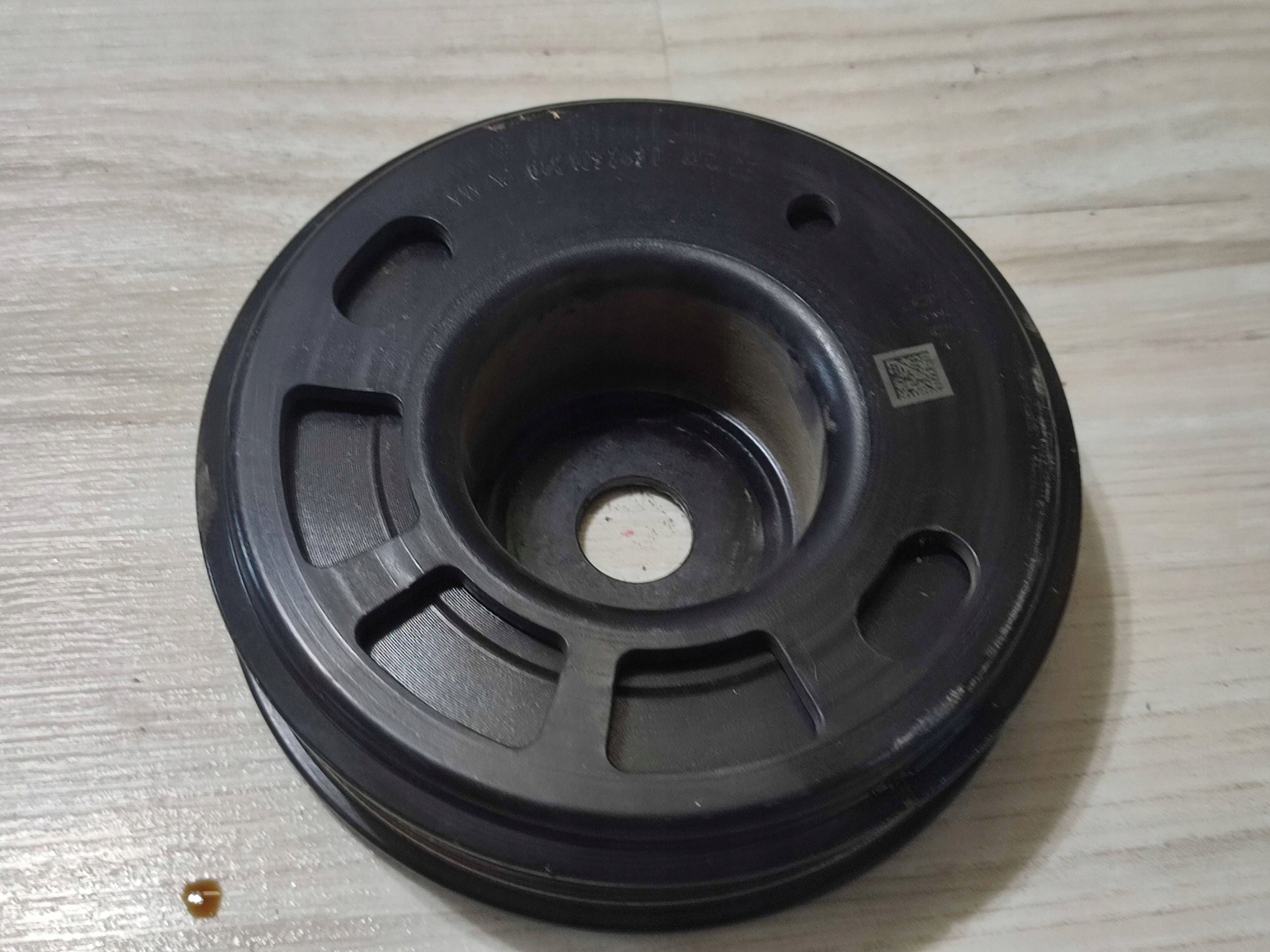 Skoda Scala 2020 crank pulley