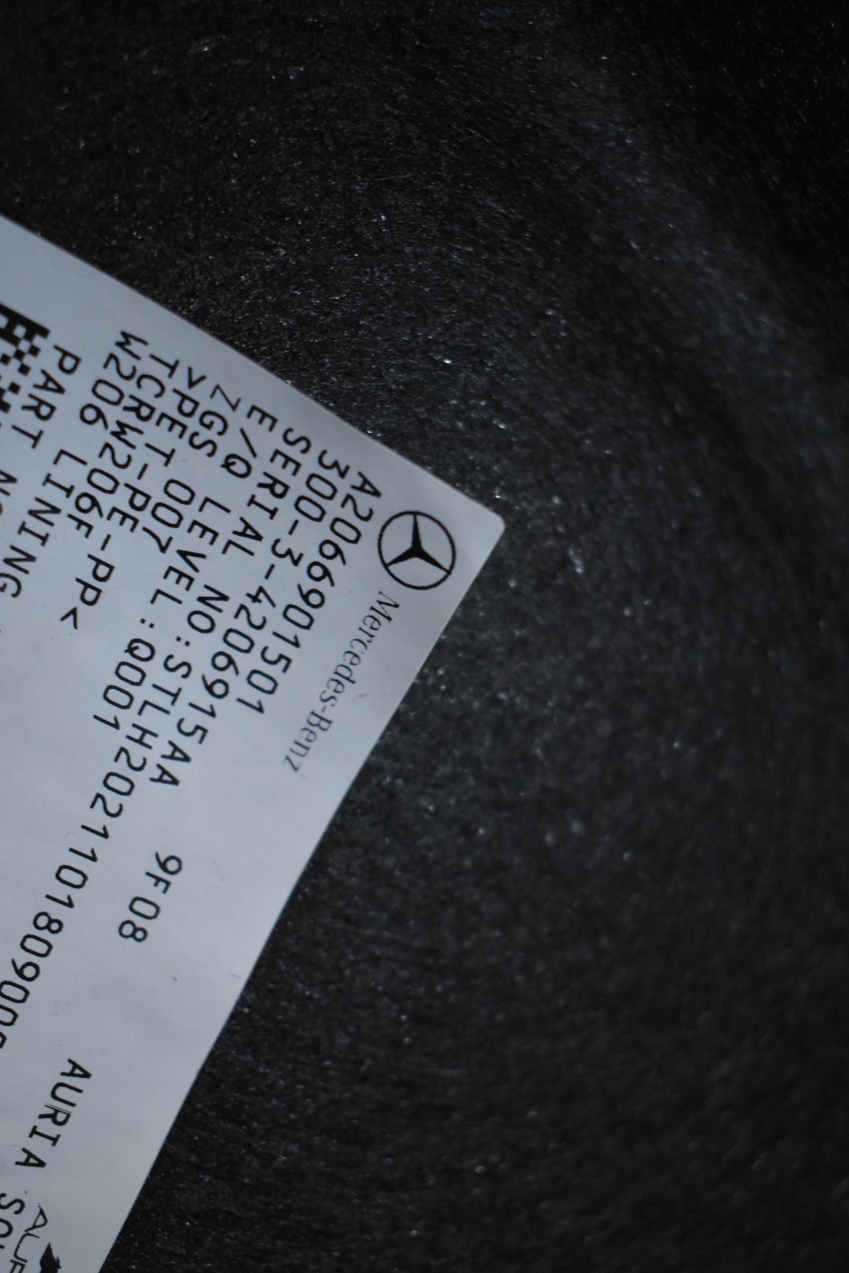 IDEALNA boot upholstery left MERCEDES W206