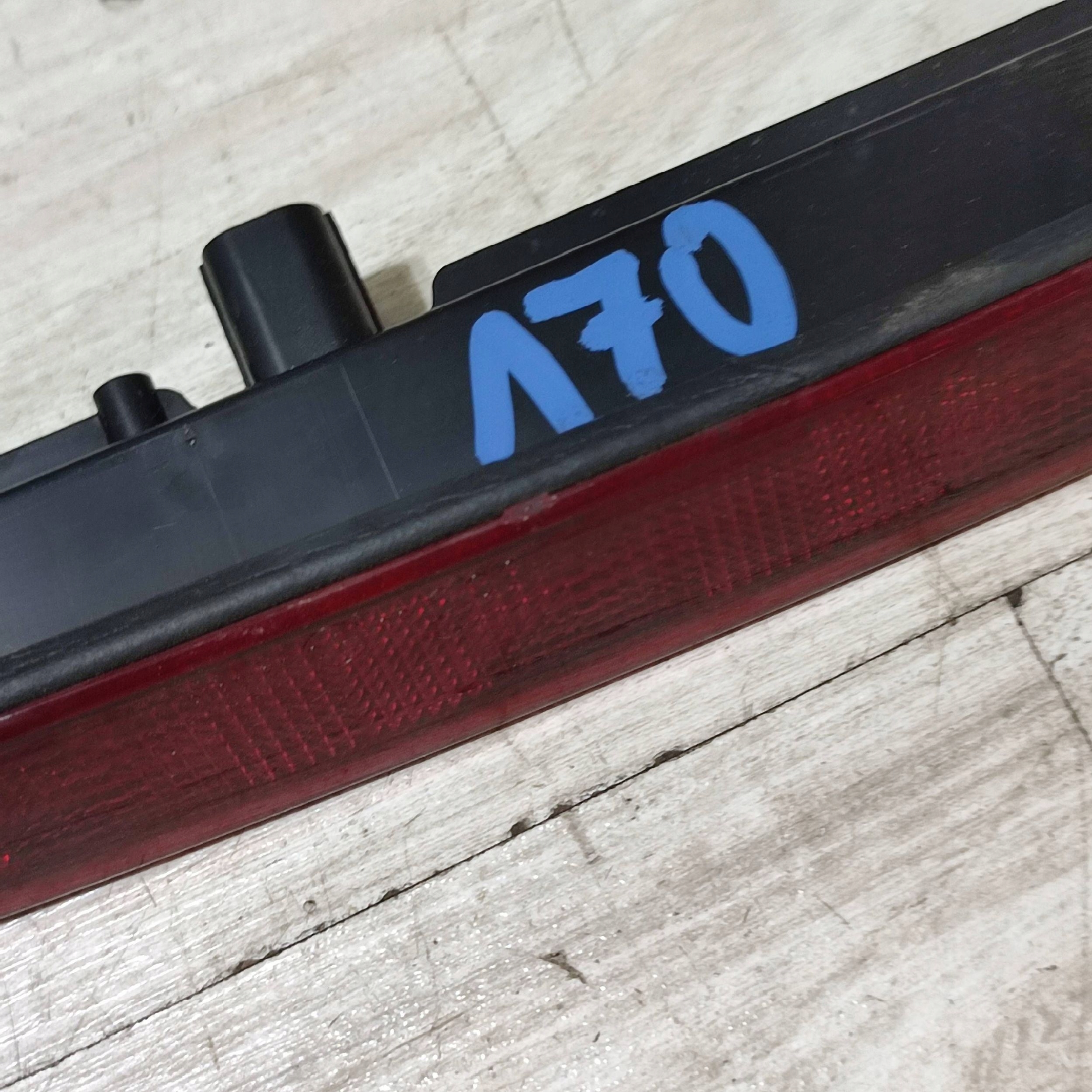 Trzecie light stop Suzuki Vitara (LY) 3581071LA
