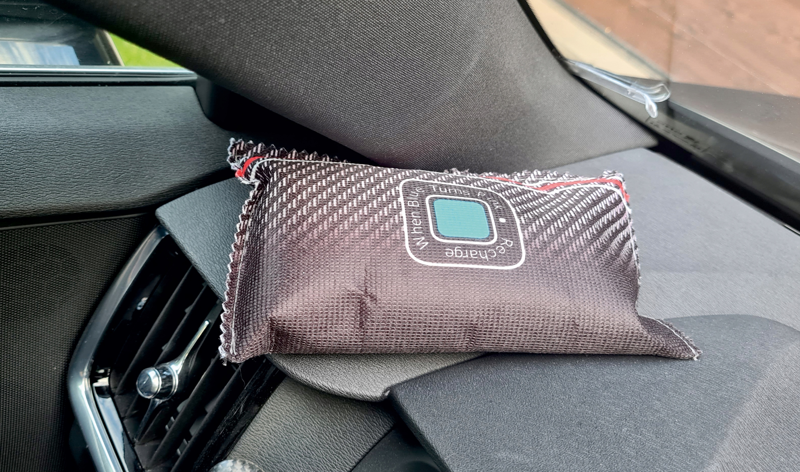 2x 400g POCHŁANIACZ WILGOCI XXL DO AUTA OSUSZACZ Stan opakowania oryginalne