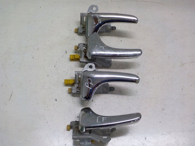 volvo V40 S40 ручка двери внутренняя