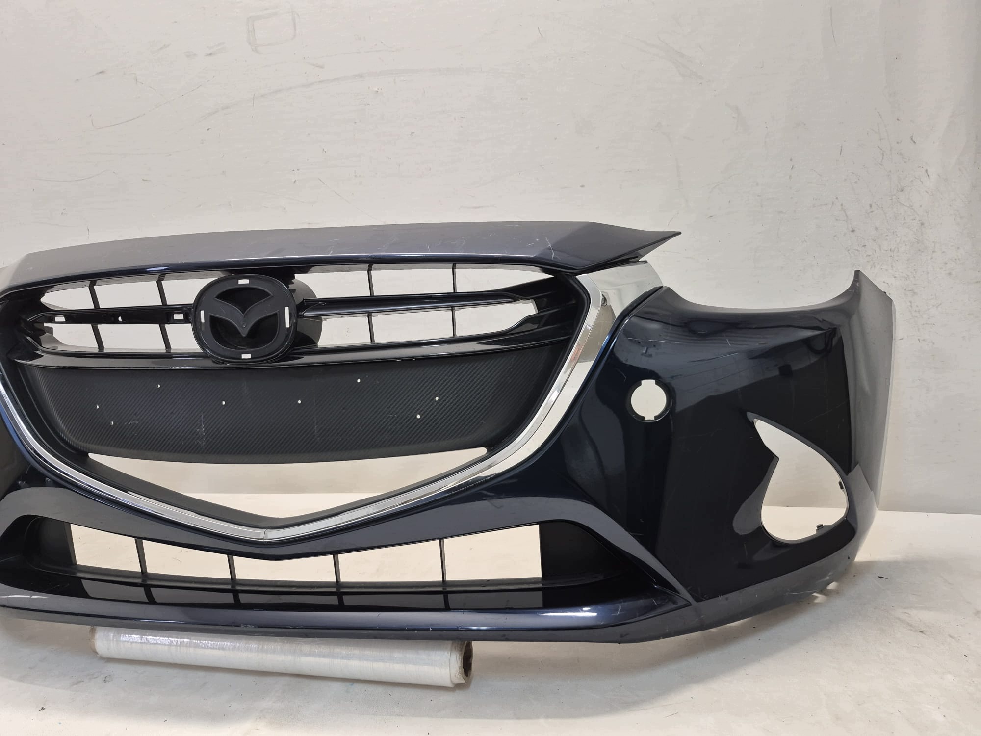 MAZDA 2 III DJ 14- bumper front front grill LAKIEROWANY PDC DB5J-50031