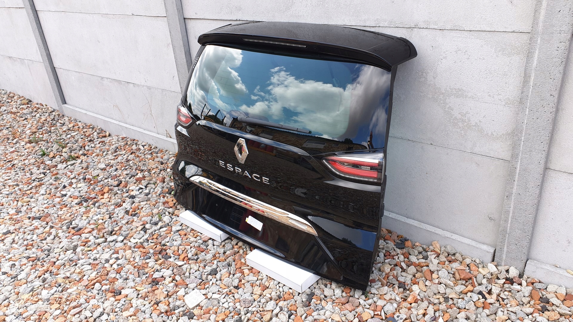 TYLNA KLAPA BAGAŻNIKA KAMERA RENAULT ESPACE V LIFT Typ samochodu Samochody osobowe