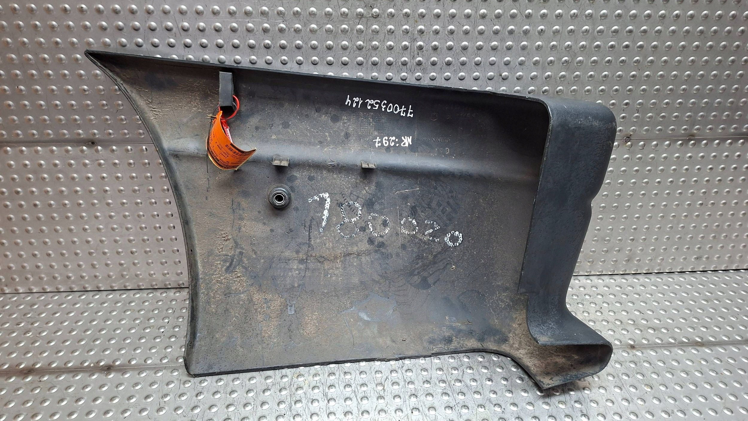 Ecke der Stoßstange heck rechts 7700352124 RENAULT MASTER II 1999