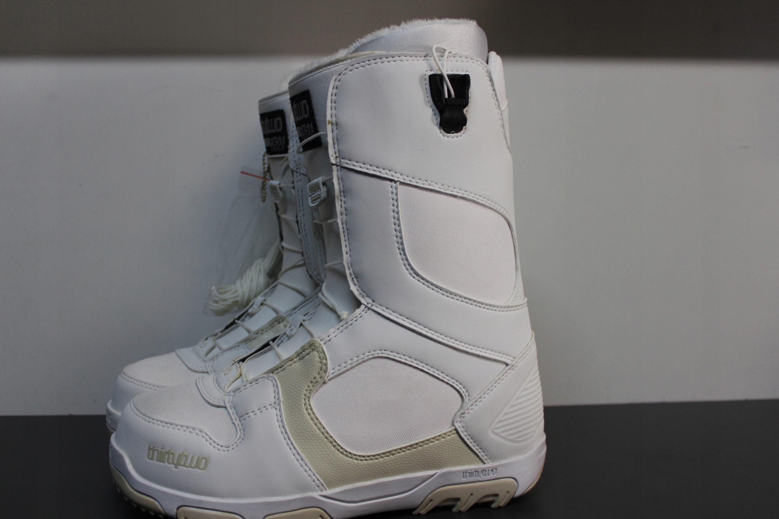 Buty THIRTYTWO PRION FASTTRACK roz25,5/40 [f123] EAN (GTIN) 802525206659