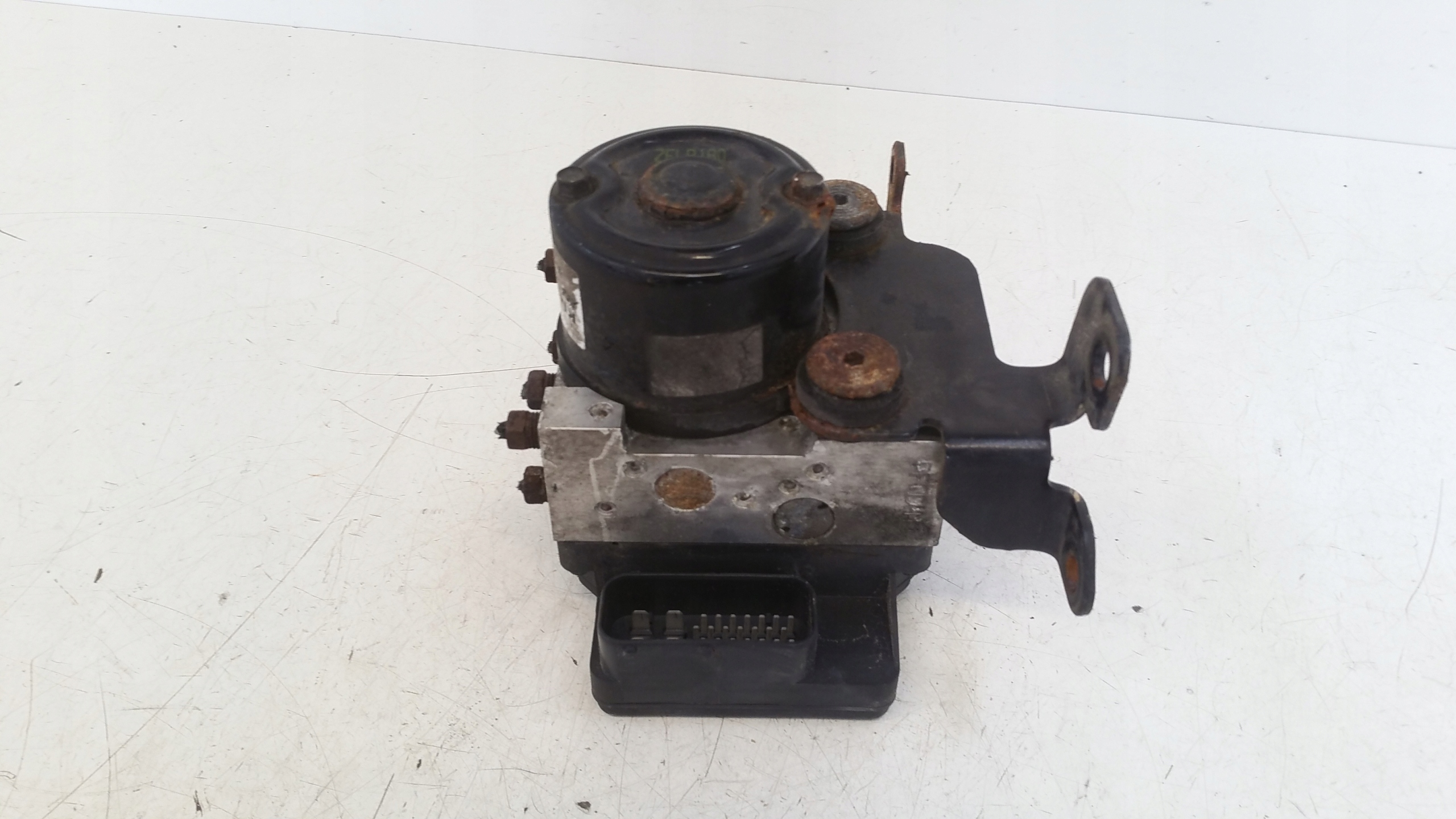 pumpa ABS 589202F200 Kia Cerato