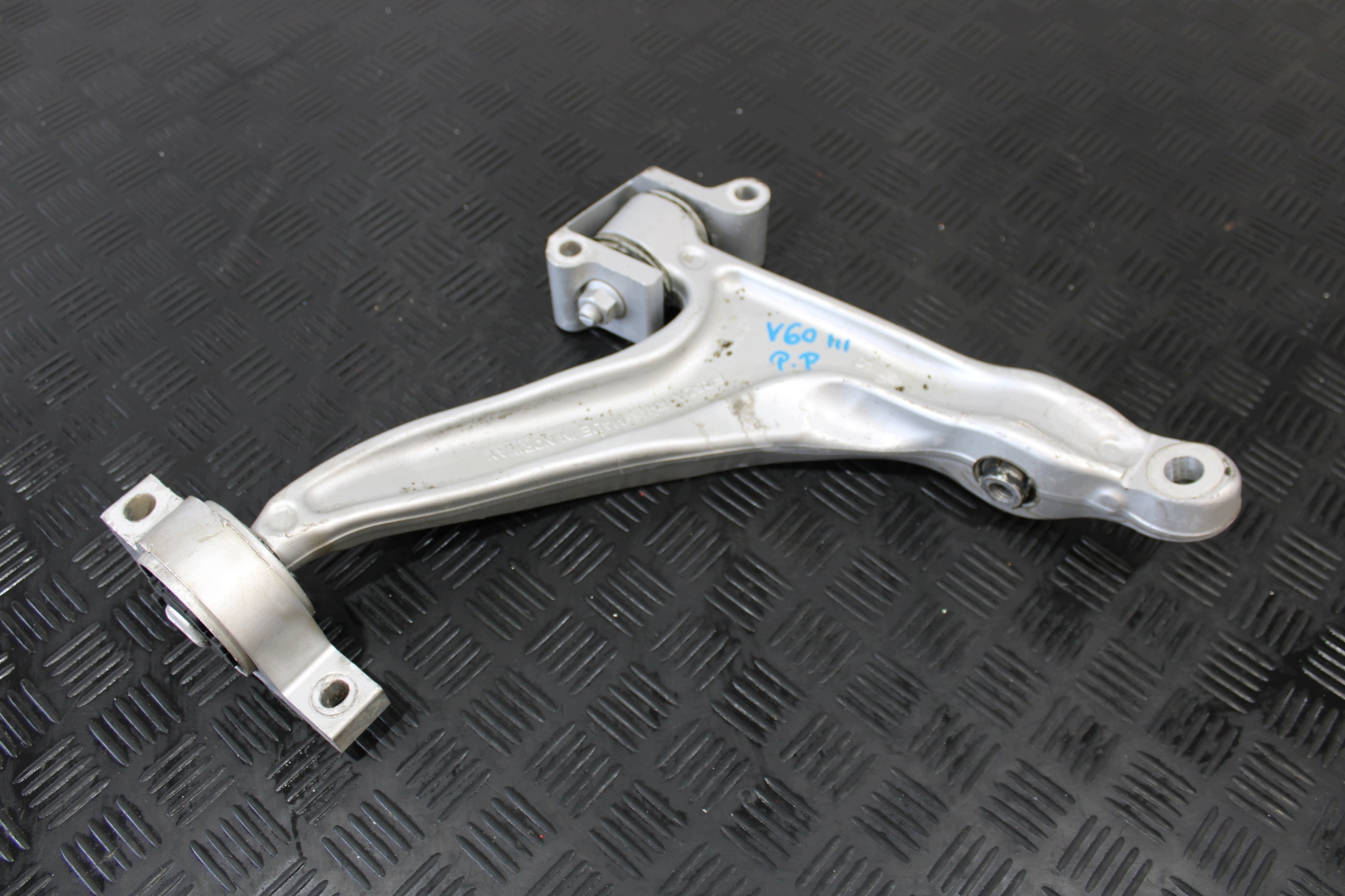 arm right front lower VOLVO S60 V60 III 3 KOMBI 2.0D