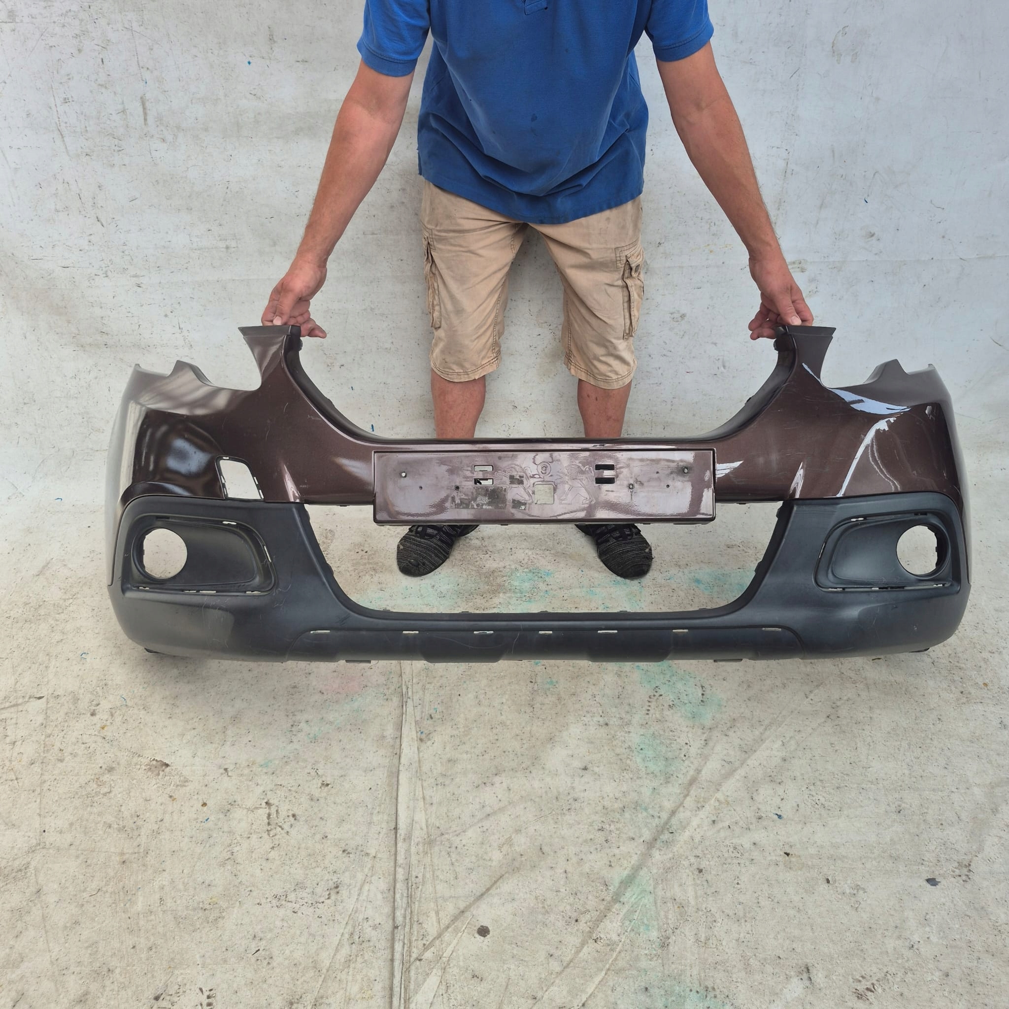 PEUGEOT 2008 and 1 CROSS 13-16 bumper front front