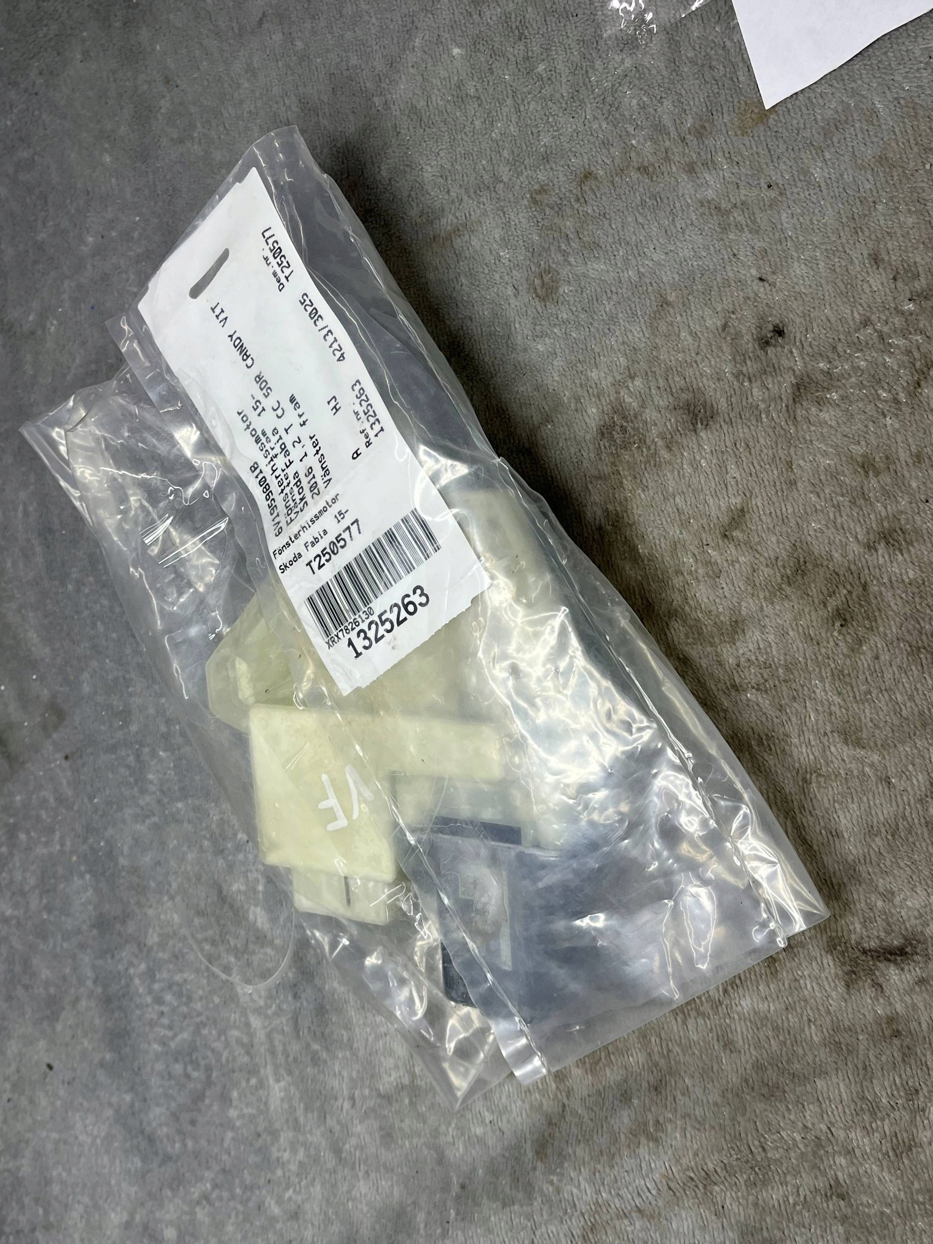 module mini motor of the window left front SKODA RAPID (2012-2017) 6V1959801B EU !J