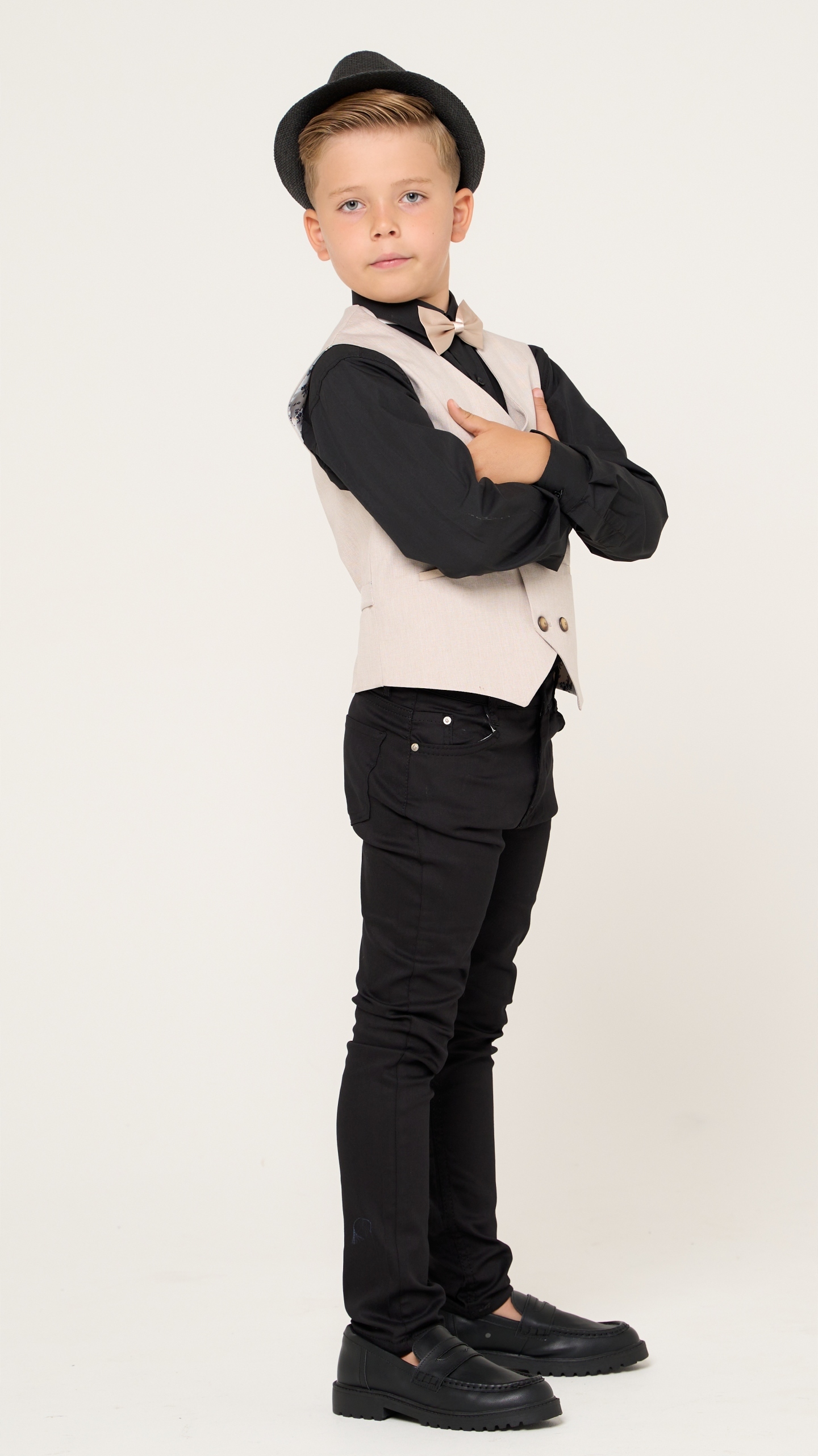 Komplet chłopięcy Gregory R.140 9/10 Rozmiar (new) 140