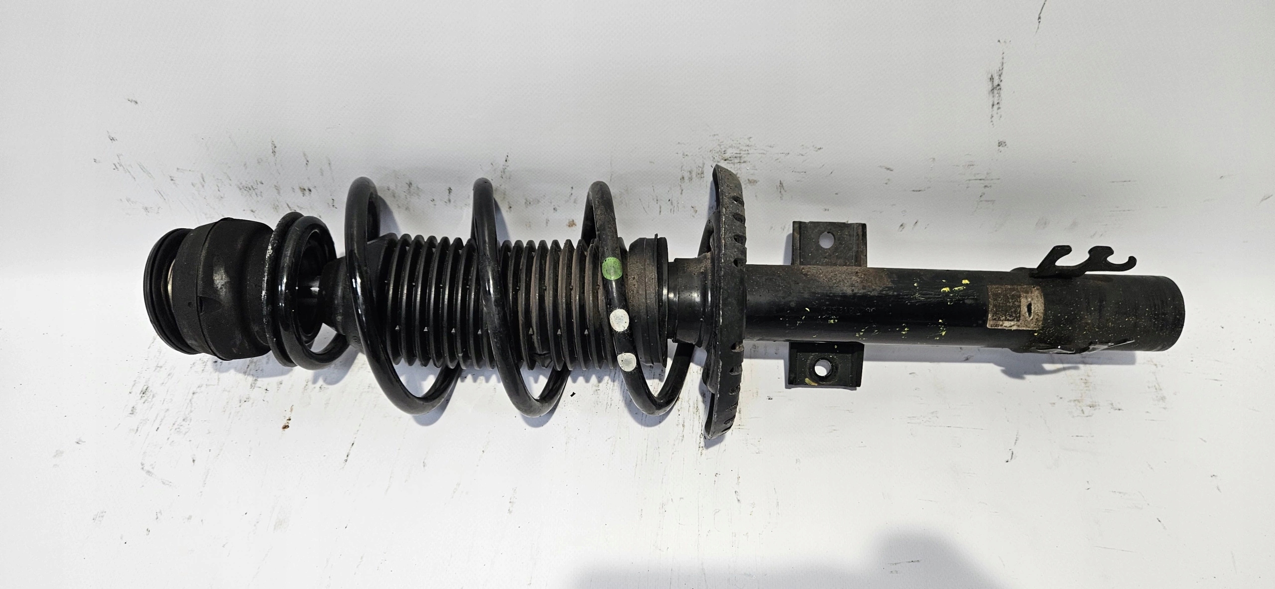 shock absorber right front VW UP MII CITIGO 1S0413031