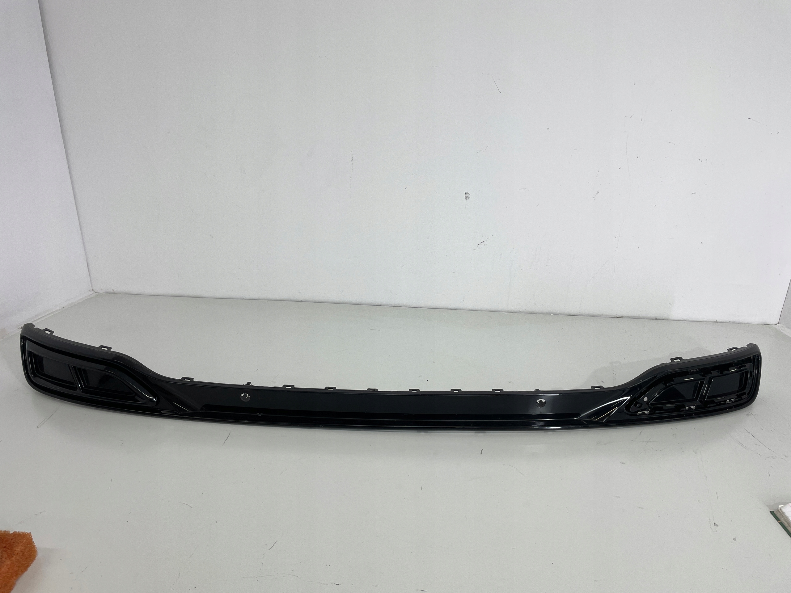 VW TIGUAN R LINE LIFT 5NA 5NA807837 ЗАДНІЙ ДИФУЗОР