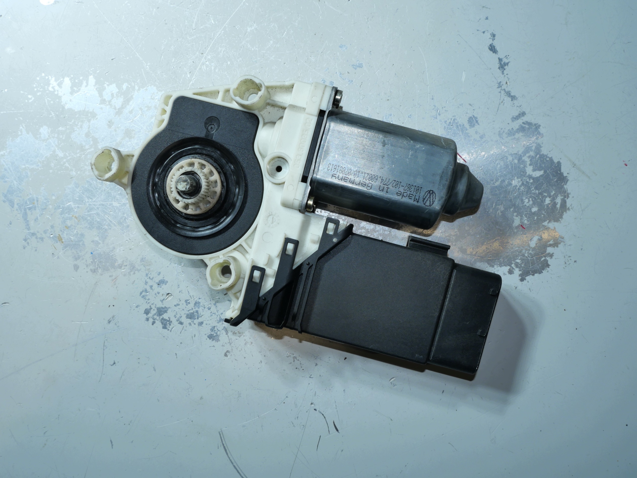 VW SEAT SKODA engine mini motor windows 9776 105414 301
