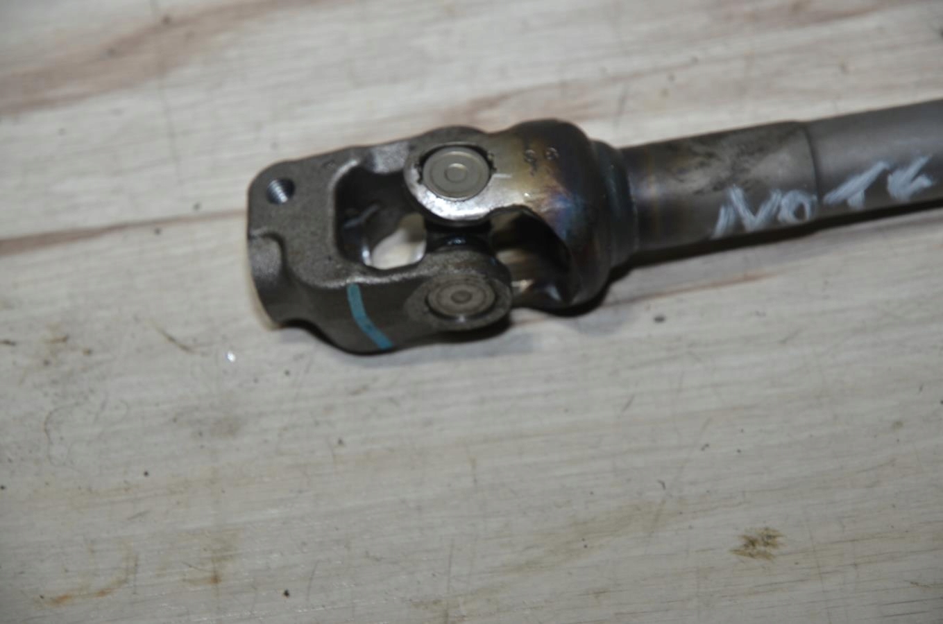 Croix Colonne de direction Volant Nissan Note II E12 14r