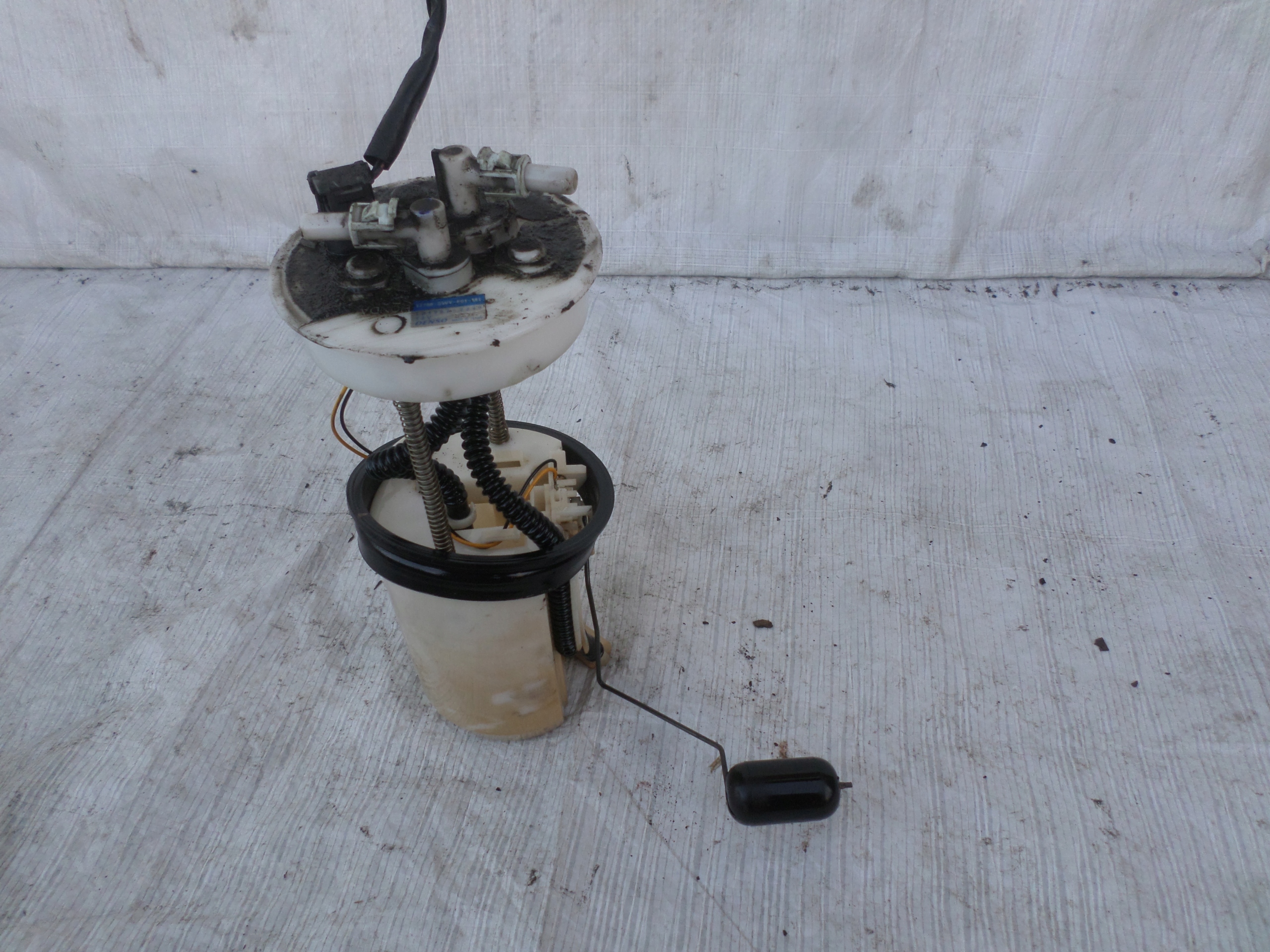 Паливний насос CR - V III 2.2 і-CTDI 17708-SWY-E01-M1