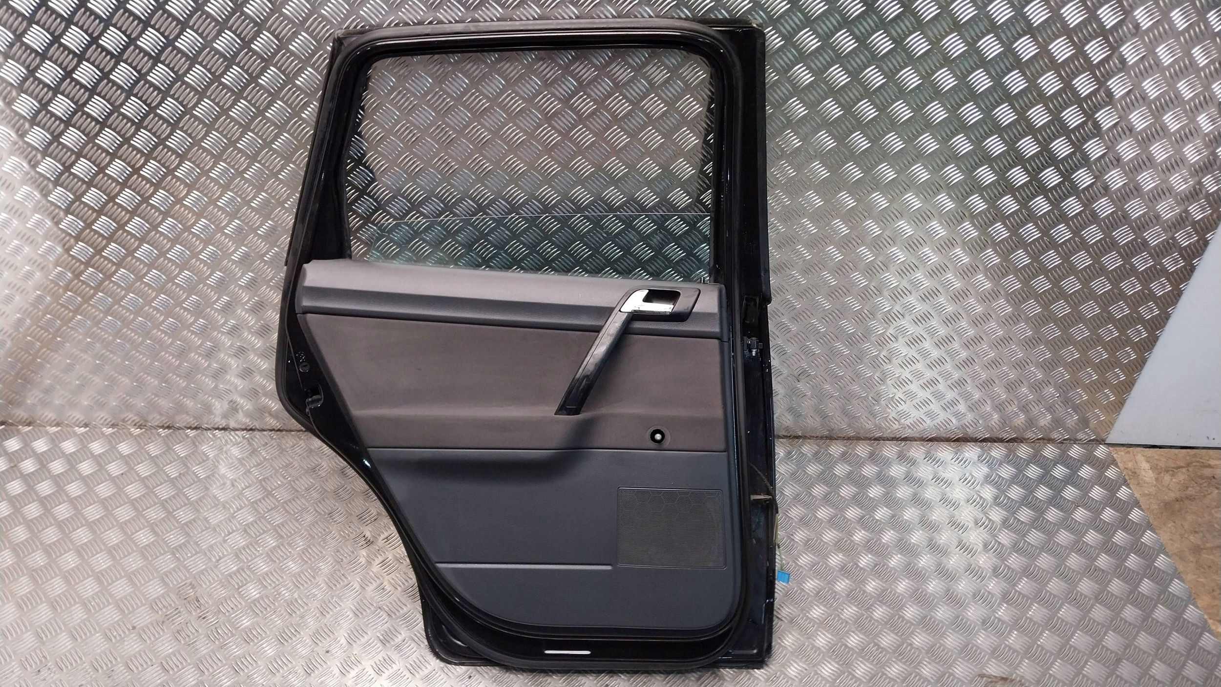 door rear part left VW POLO 6Q 01