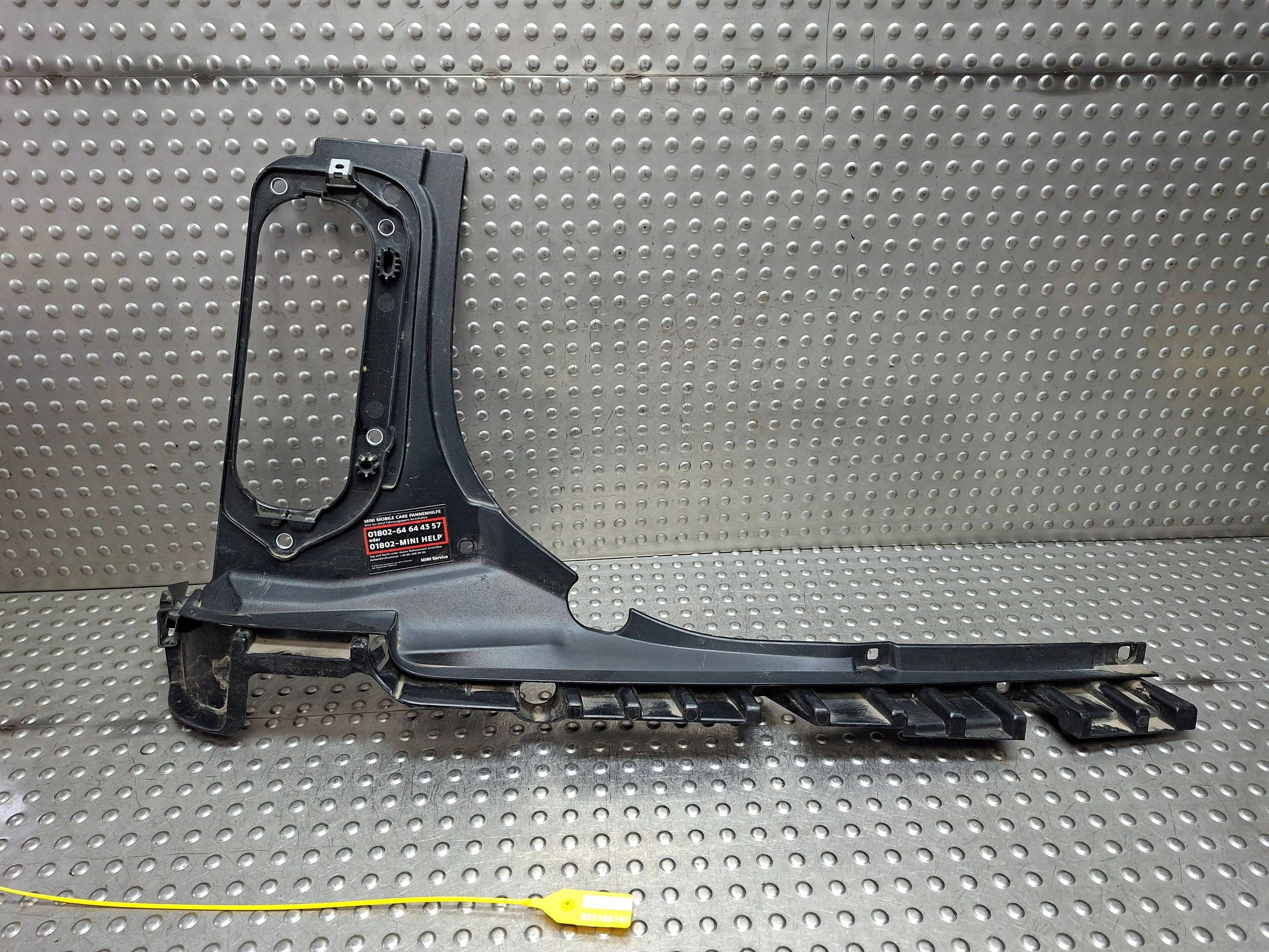 bumper bracket rear part left MINI COOPER R55 CLUBMAN 06- 7167563