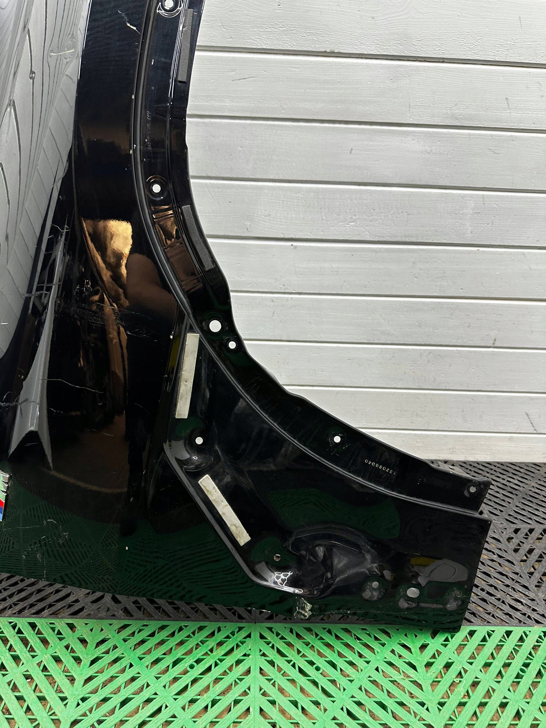 fender front side right BMW X6 G06
