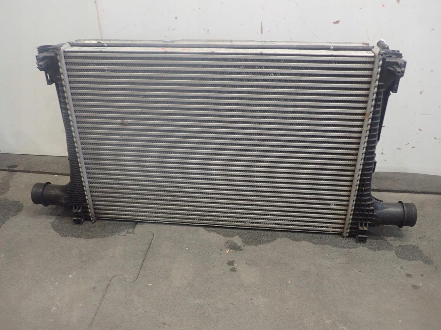 Intercooler AUDI Q7 Q7 VW TOUAREG 4M0145805G